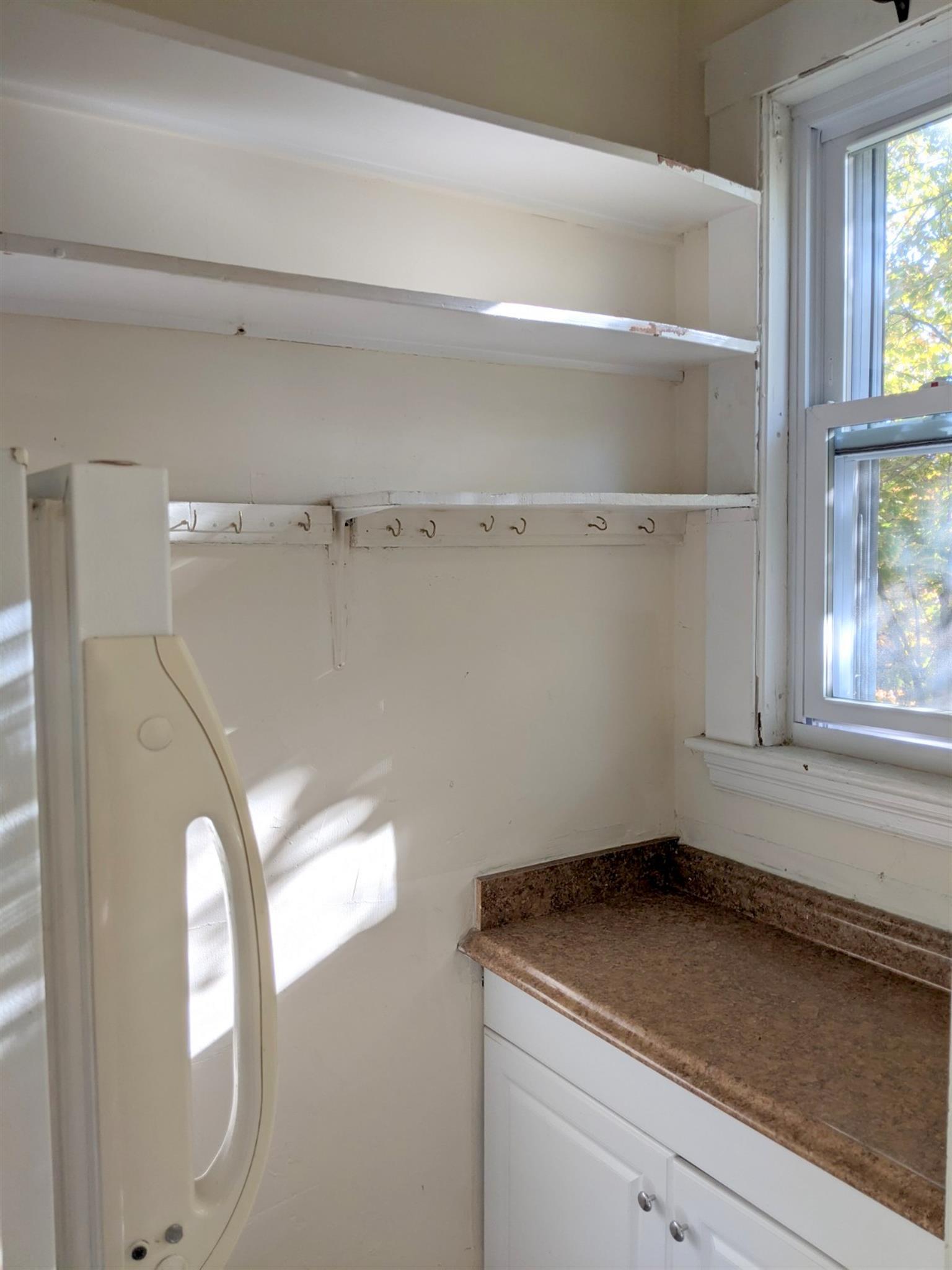 18 Sanborn Ave, Union Square