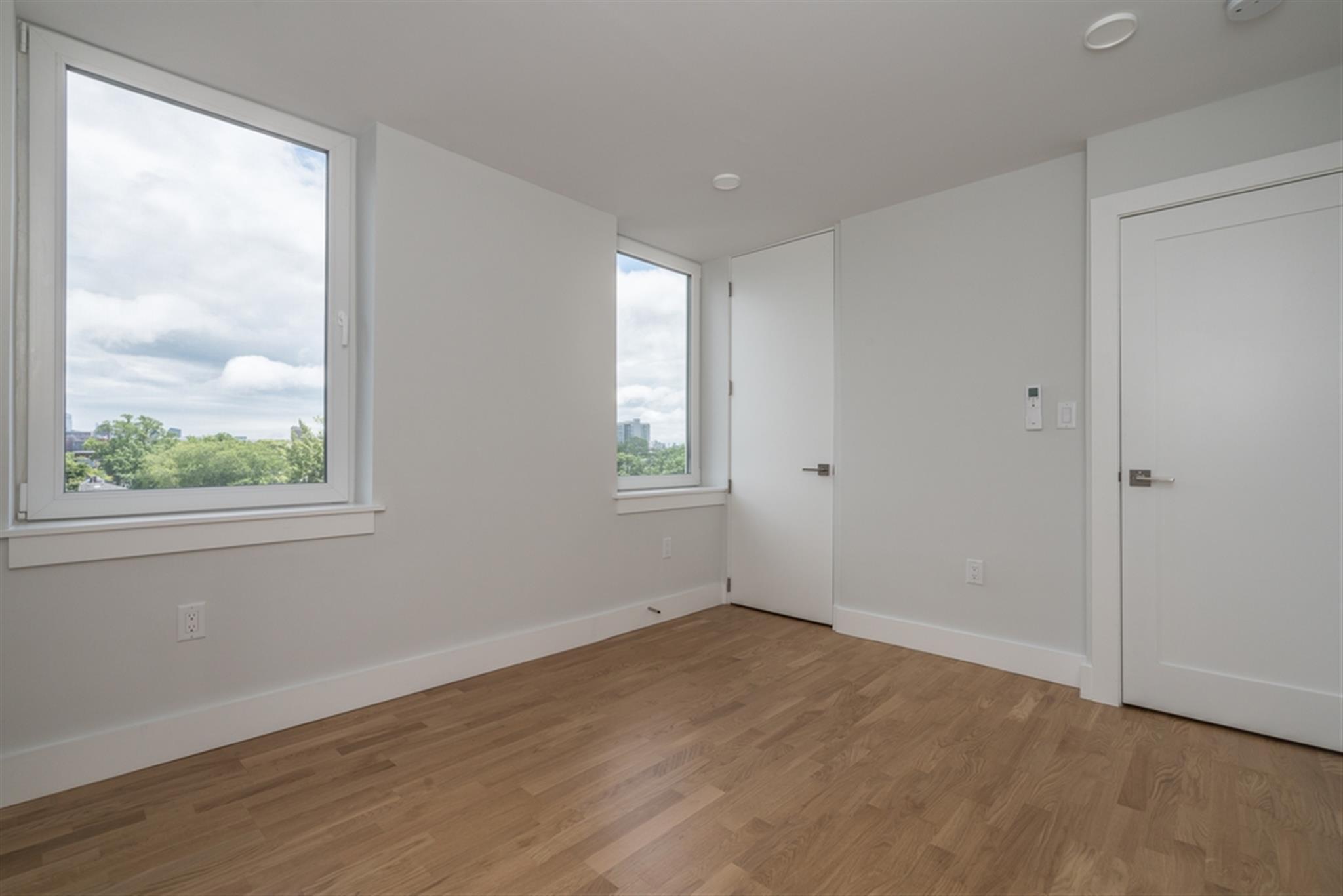 334 Harvard St, Harvard Square