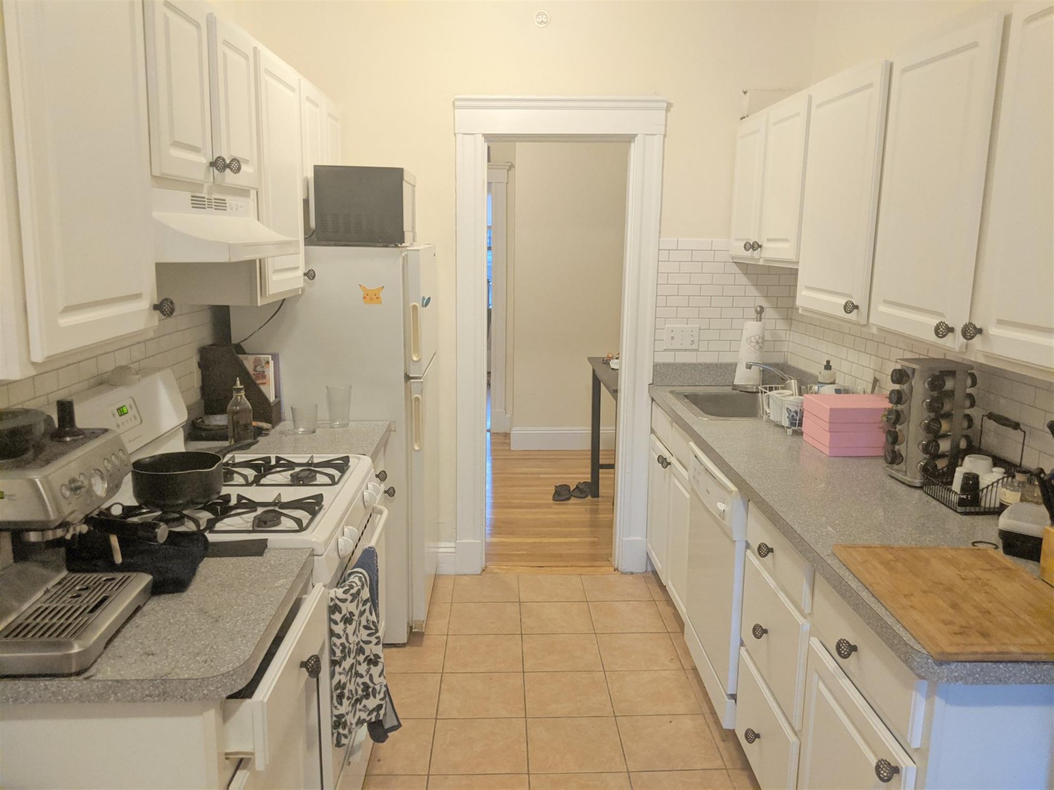 1558 Massachusetts Ave, Harvard Square