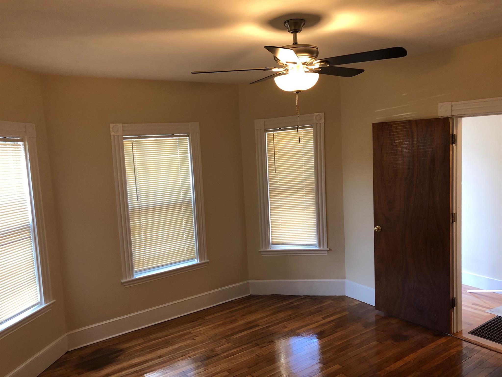 56 Alston St, East Somerville