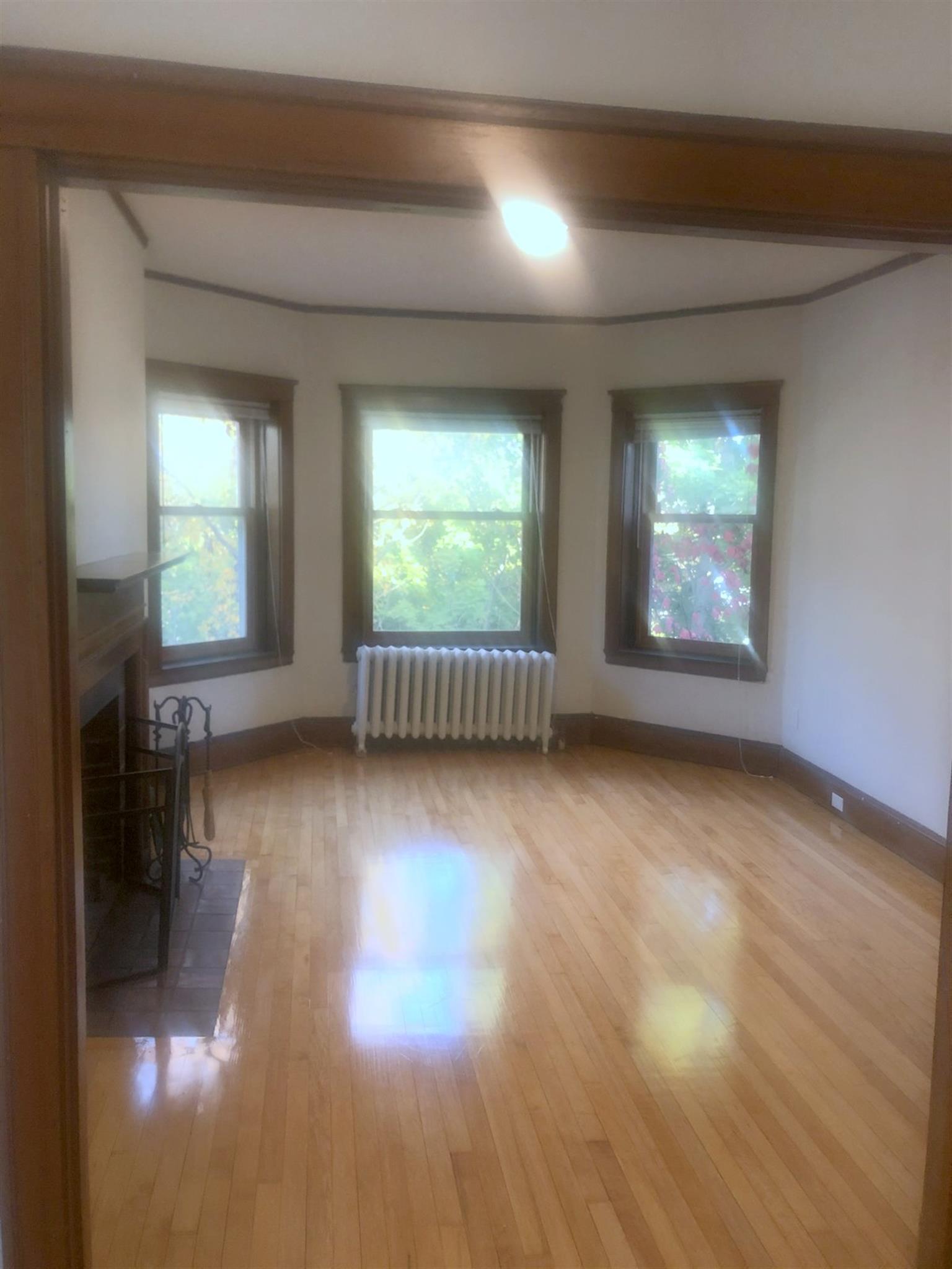 3 Linnaean St, Porter Square