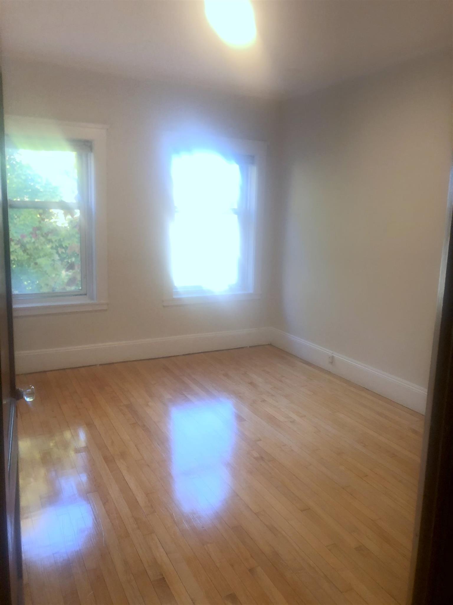 3 Linnaean St, Porter Square