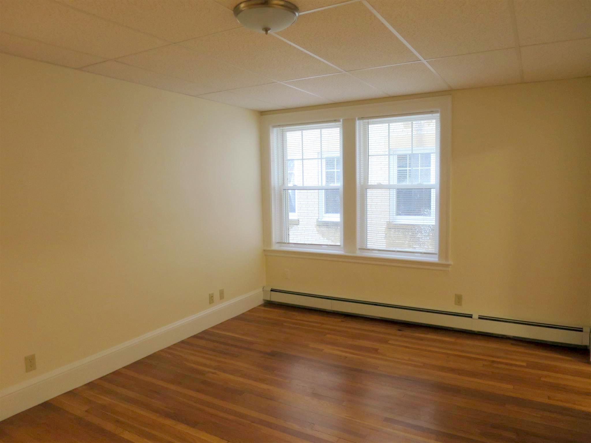 36 College Ave, Davis Square