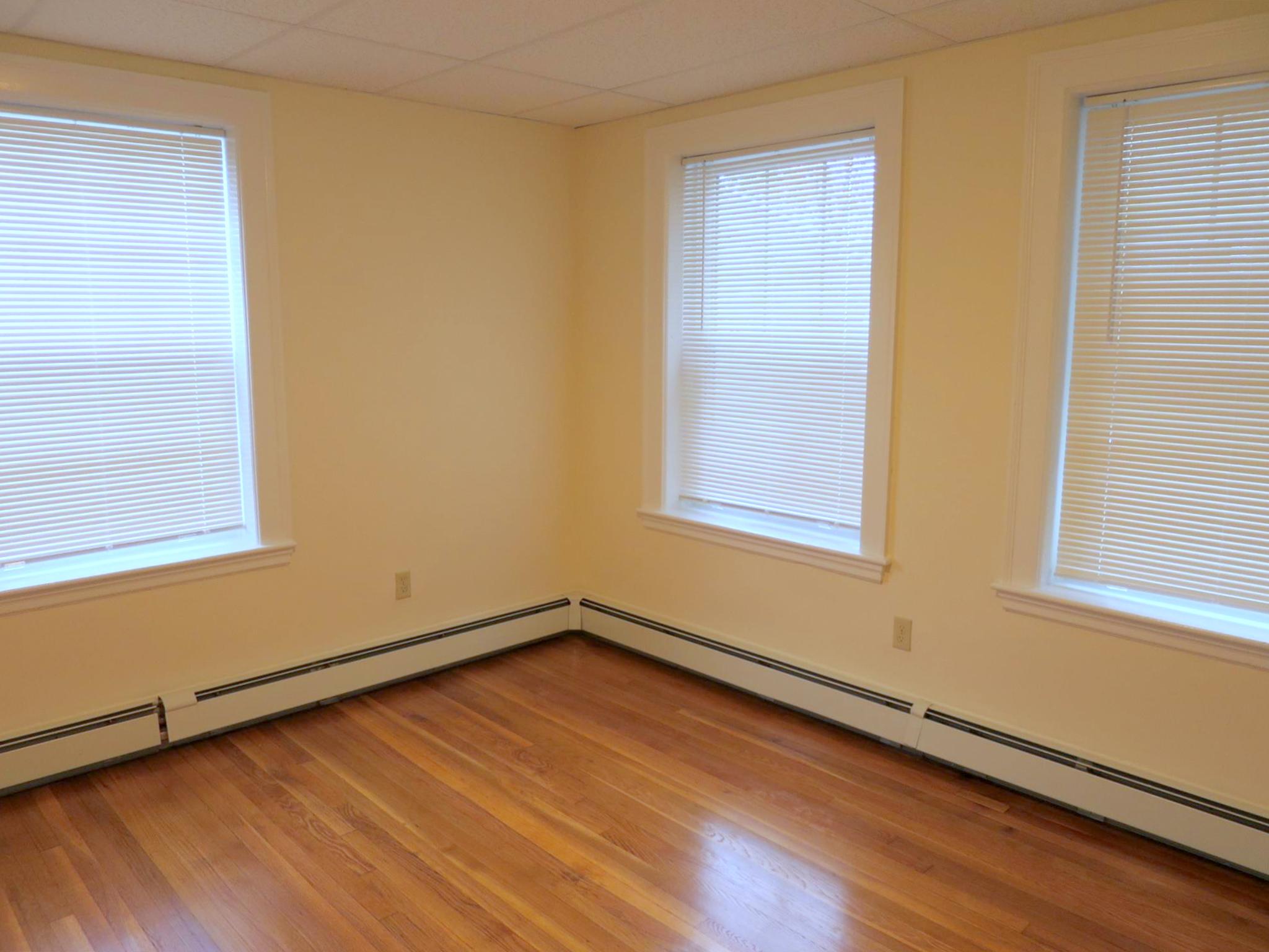 36 College Ave, Davis Square