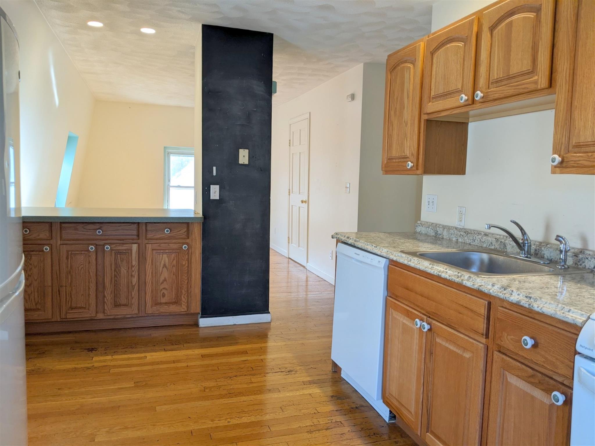 15 Howe St, Gilman Square