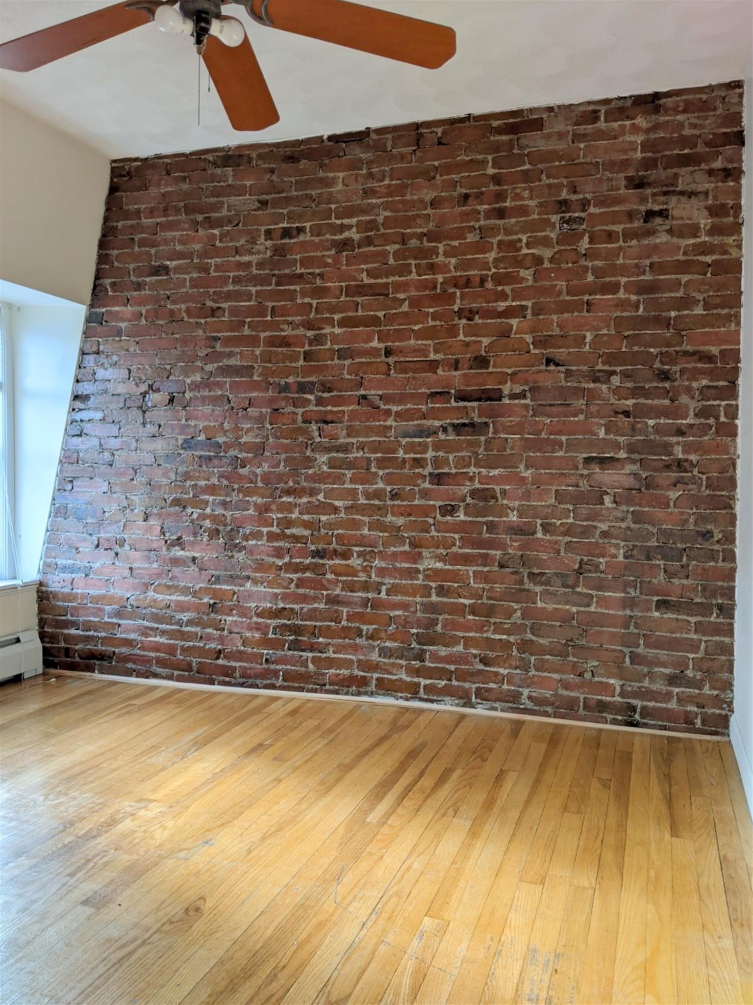 15 Howe St, Gilman Square