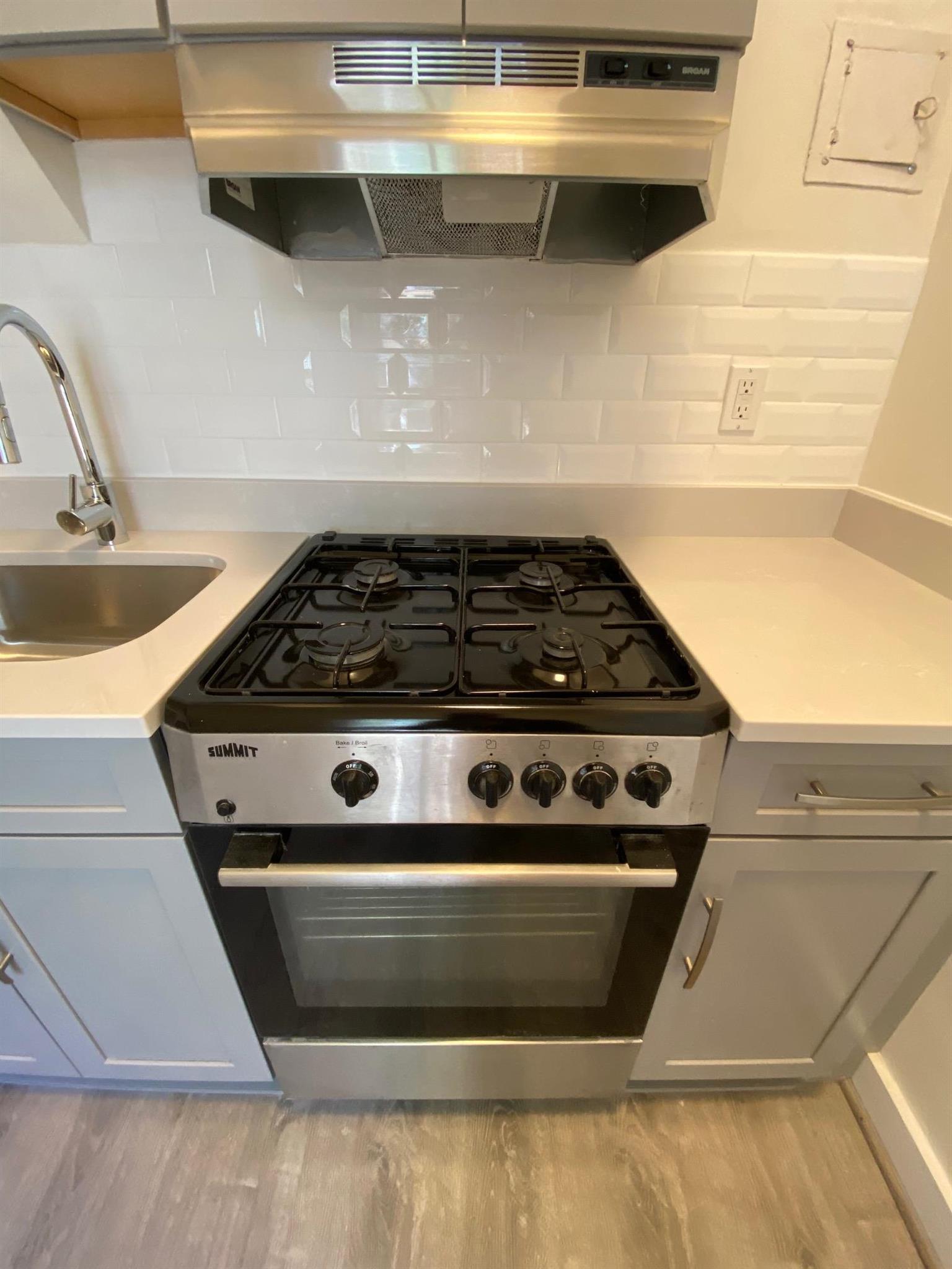 378 Harvard St, Harvard Square