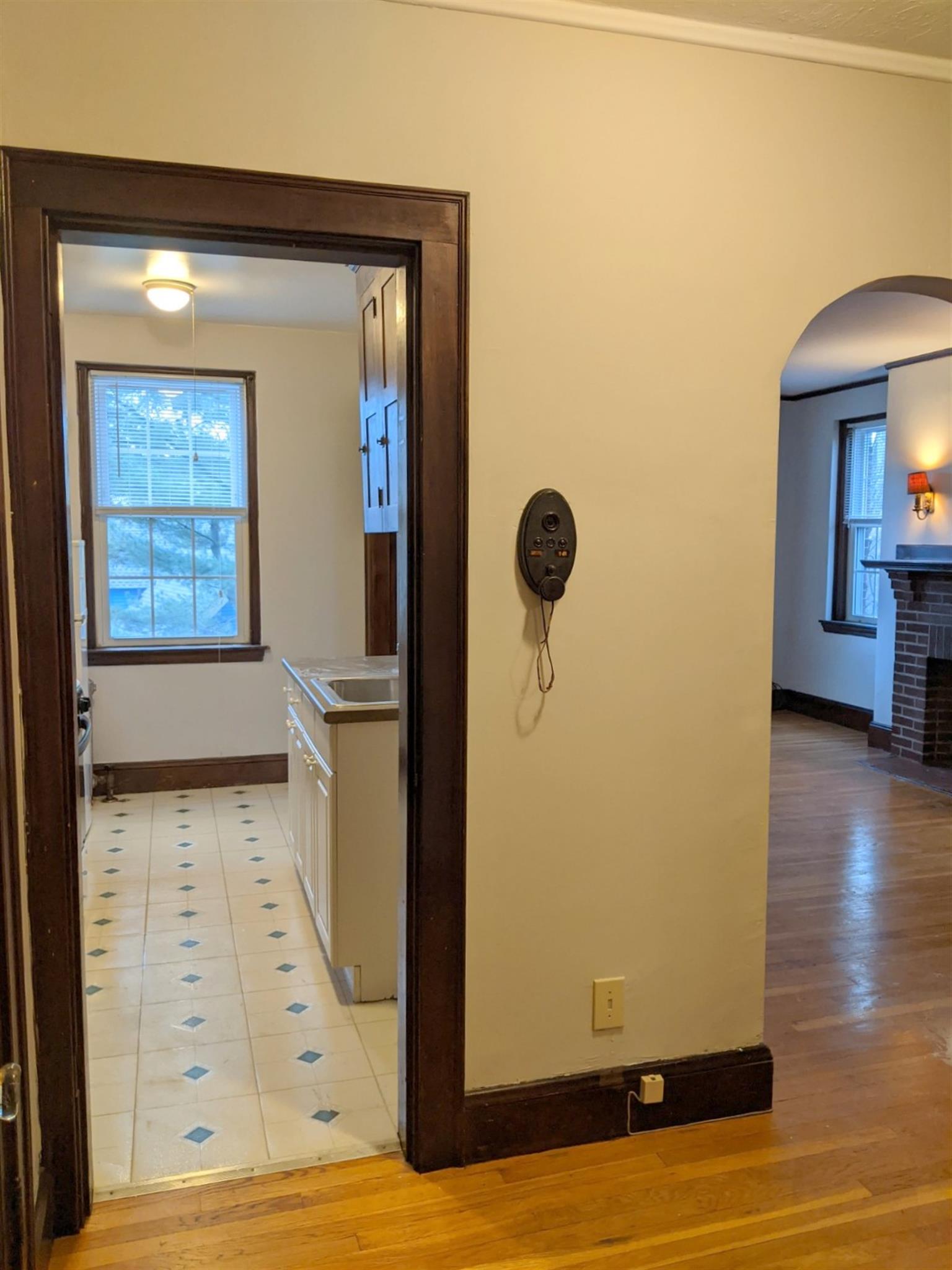 119 College Ave, Davis Square