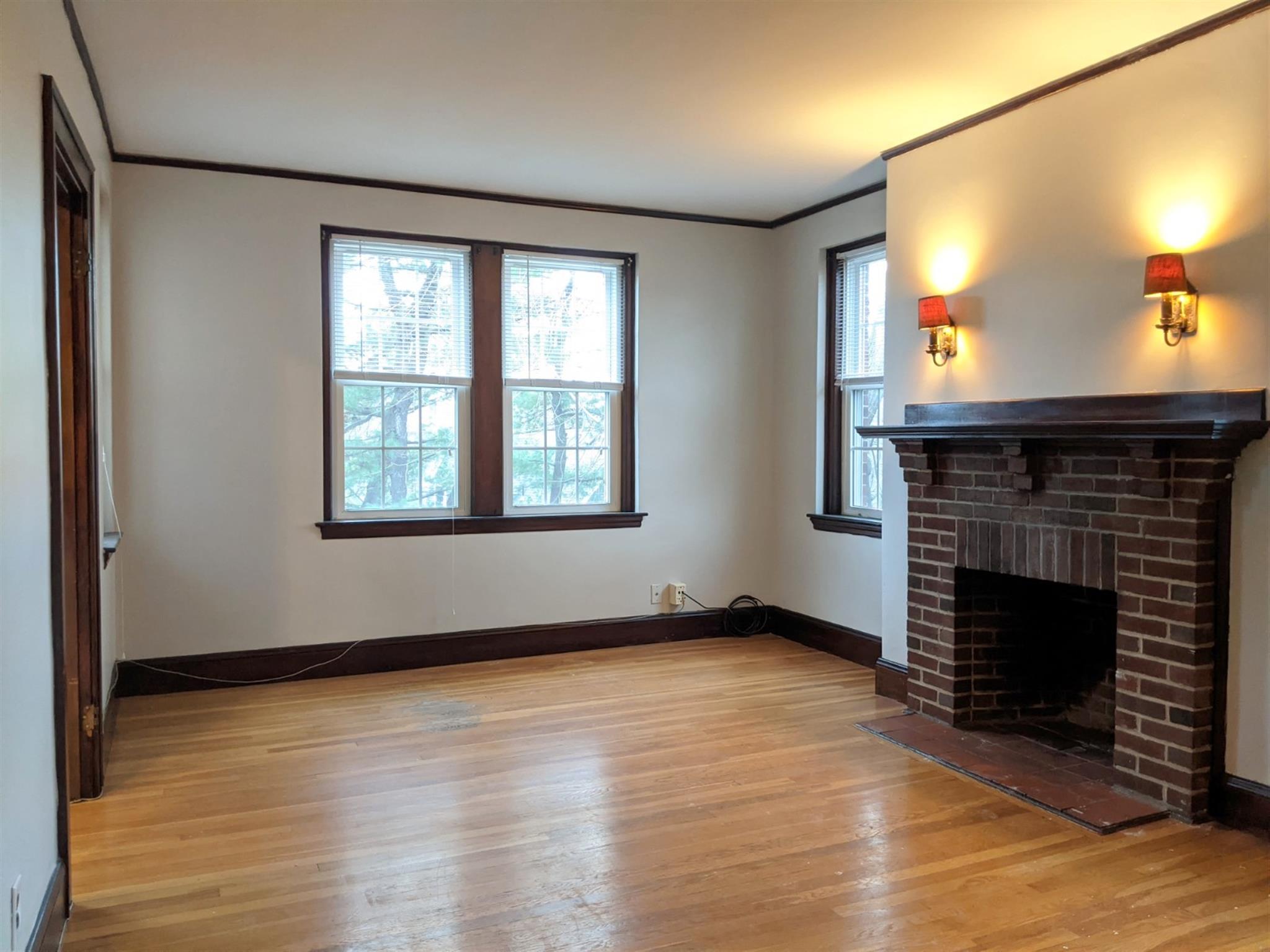 119 College Ave, Davis Square