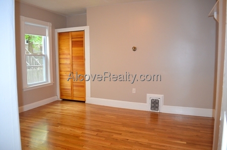 68 Richdale Ave, Porter Square