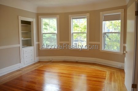 68 Richdale Ave, Porter Square
