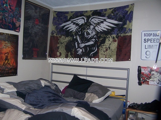 12 Shepherd Ave, Mission Hill