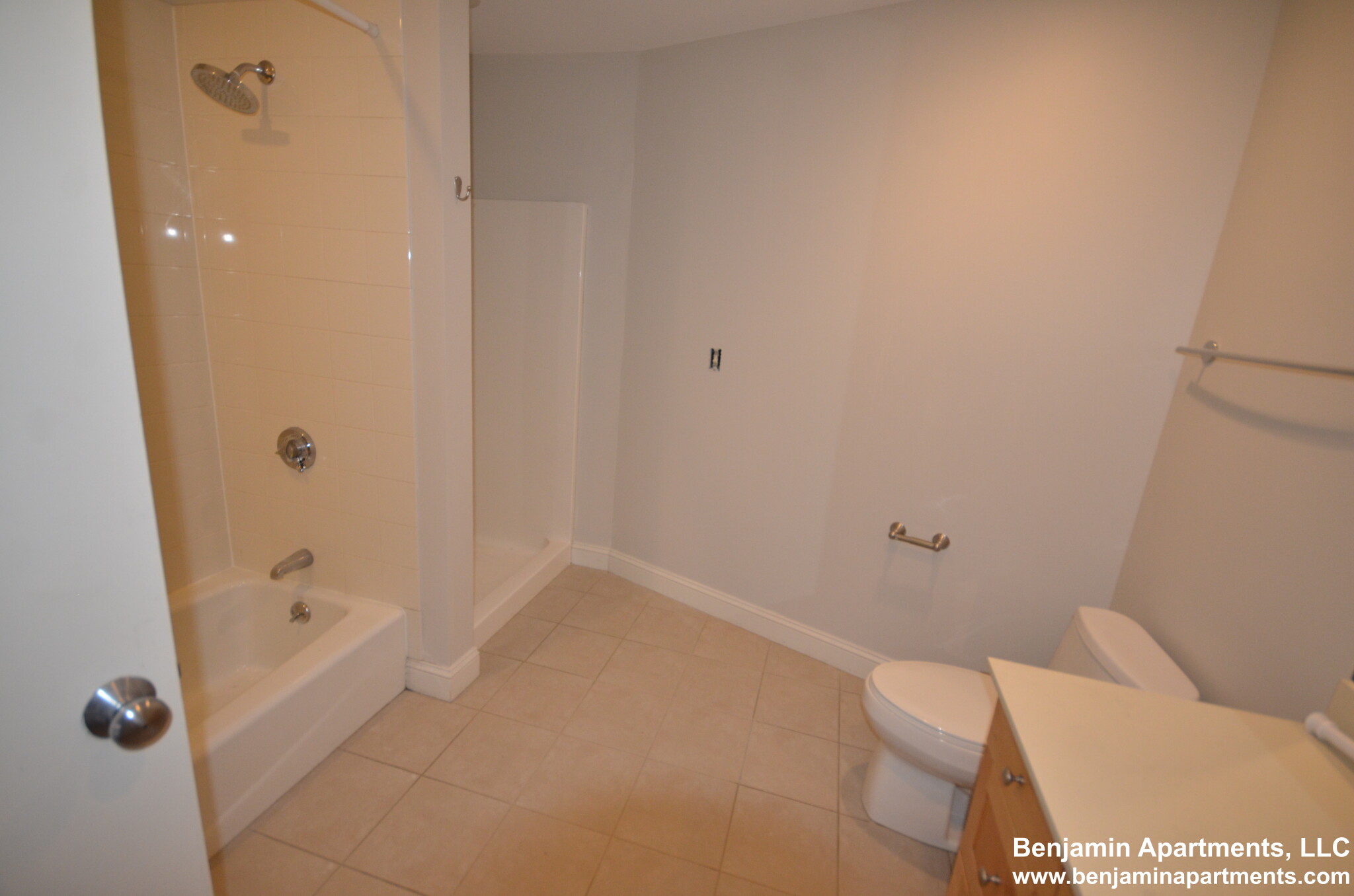 490 Harrison Ave, South End