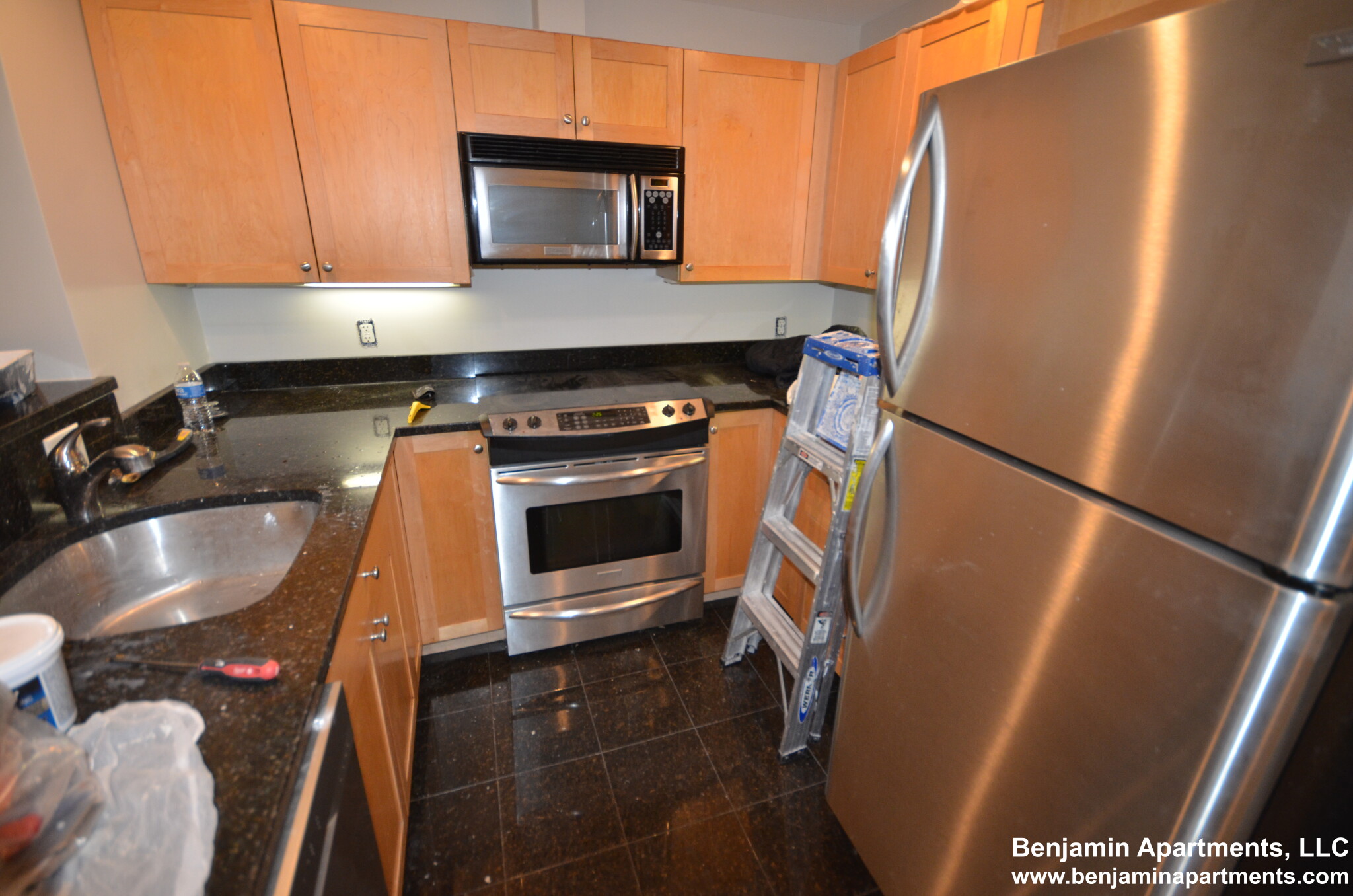 490 Harrison Ave, South End