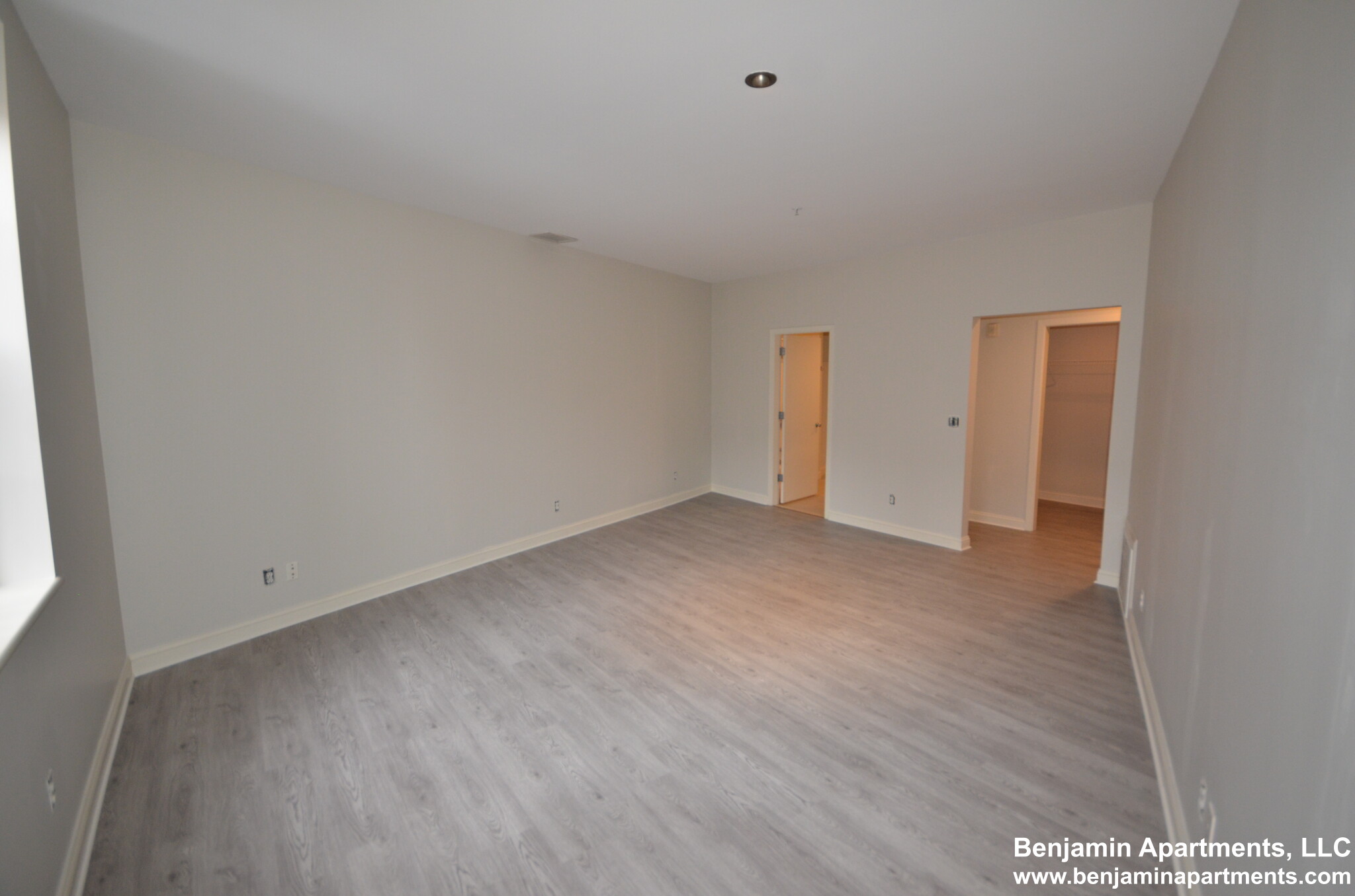 490 Harrison Ave, South End