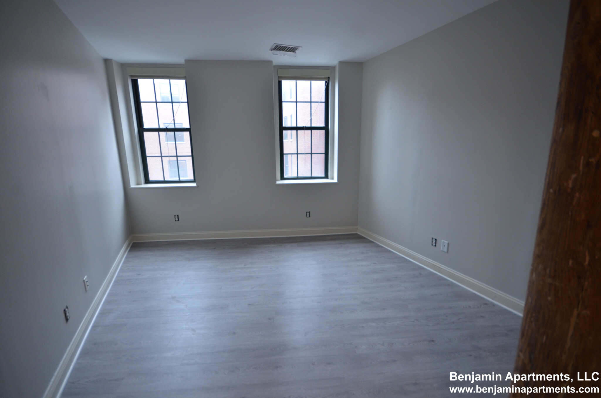 490 Harrison Ave, South End