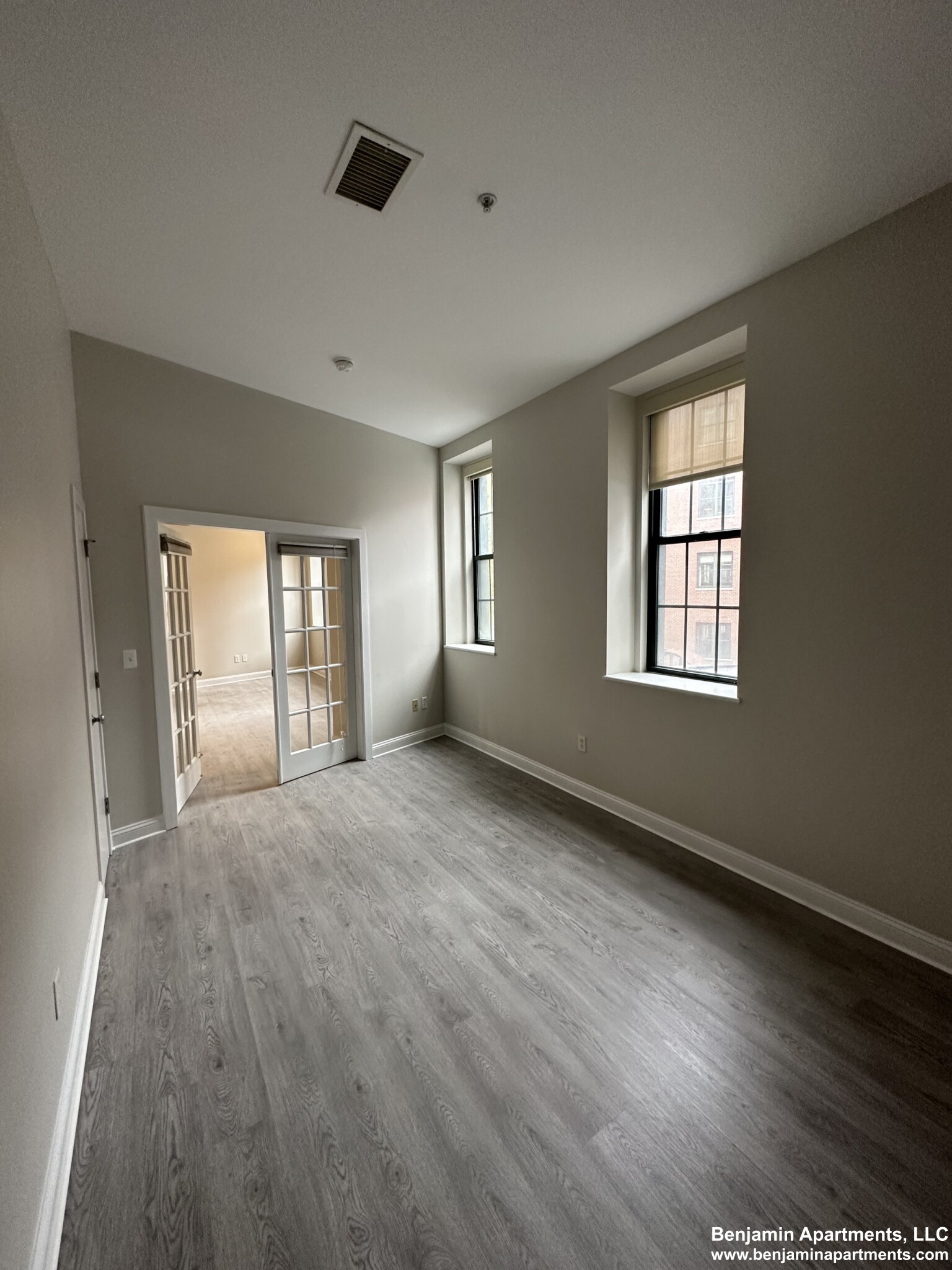 490 Harrison Ave, South End