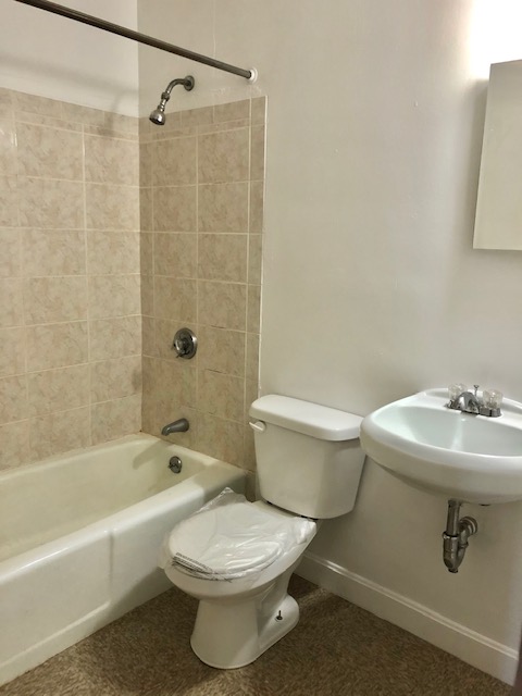 272 Newbury St, Back Bay