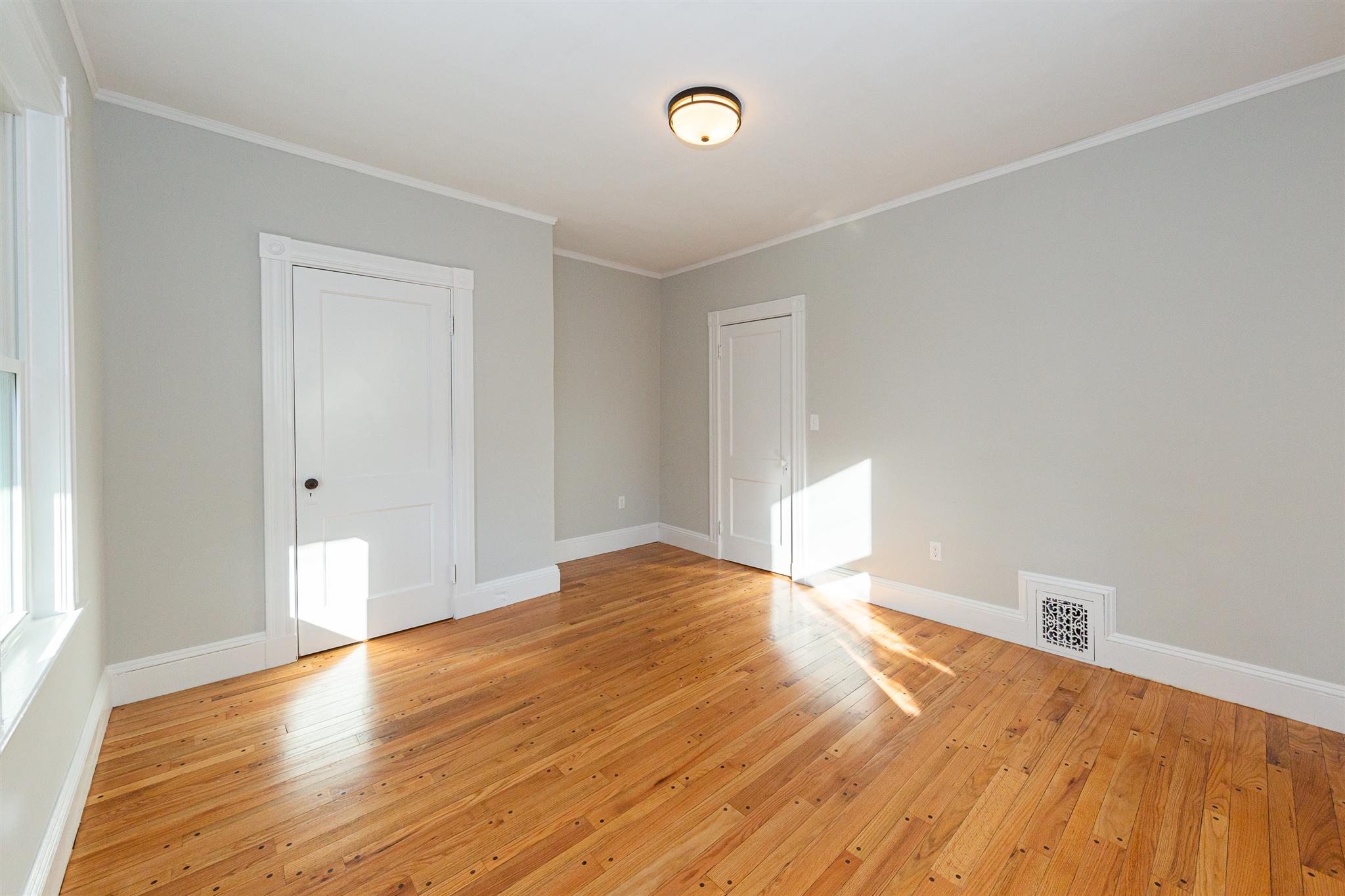 64 Montgomery St, Huron Village