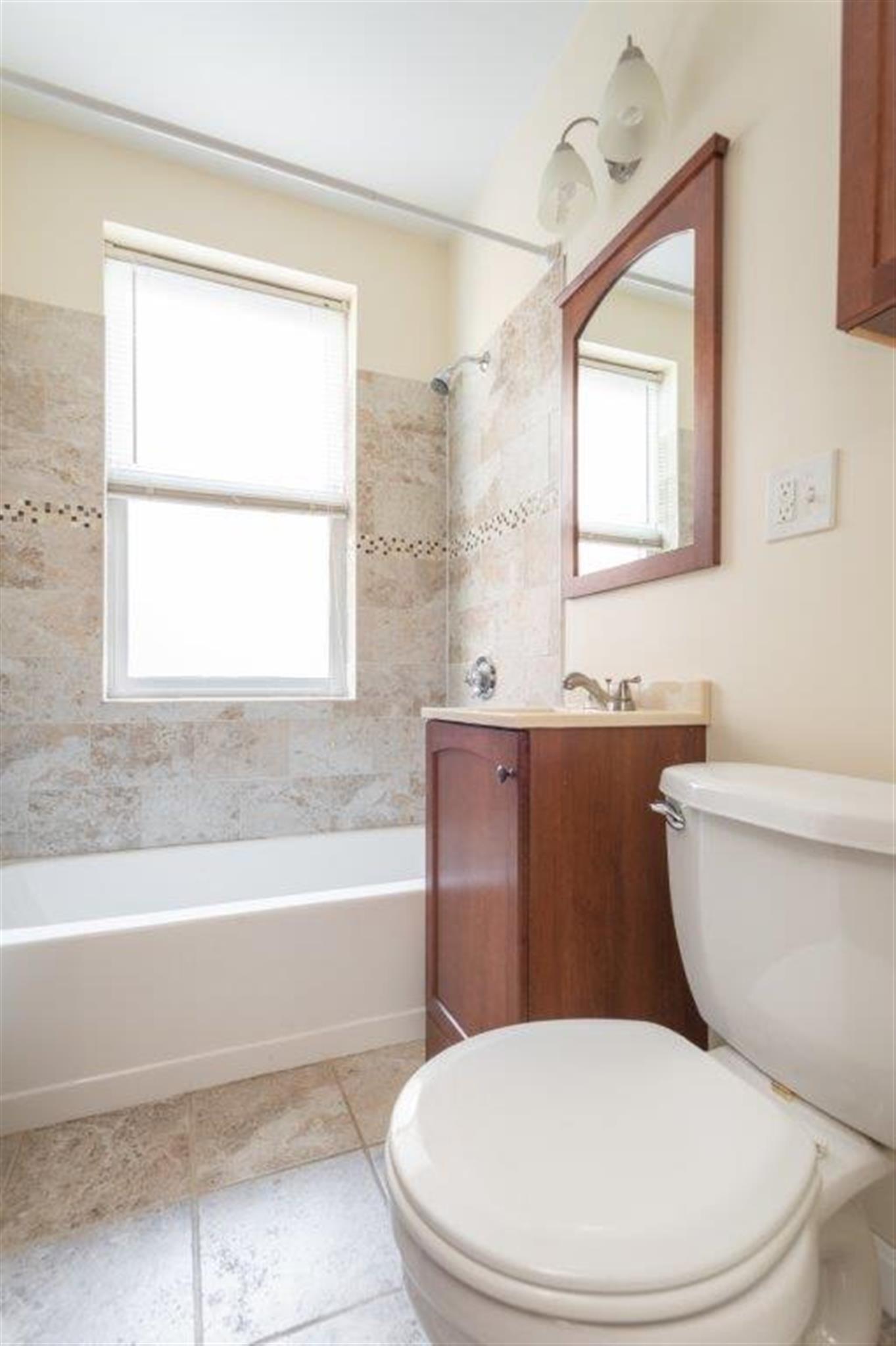 136 Highland Ave, Union Square