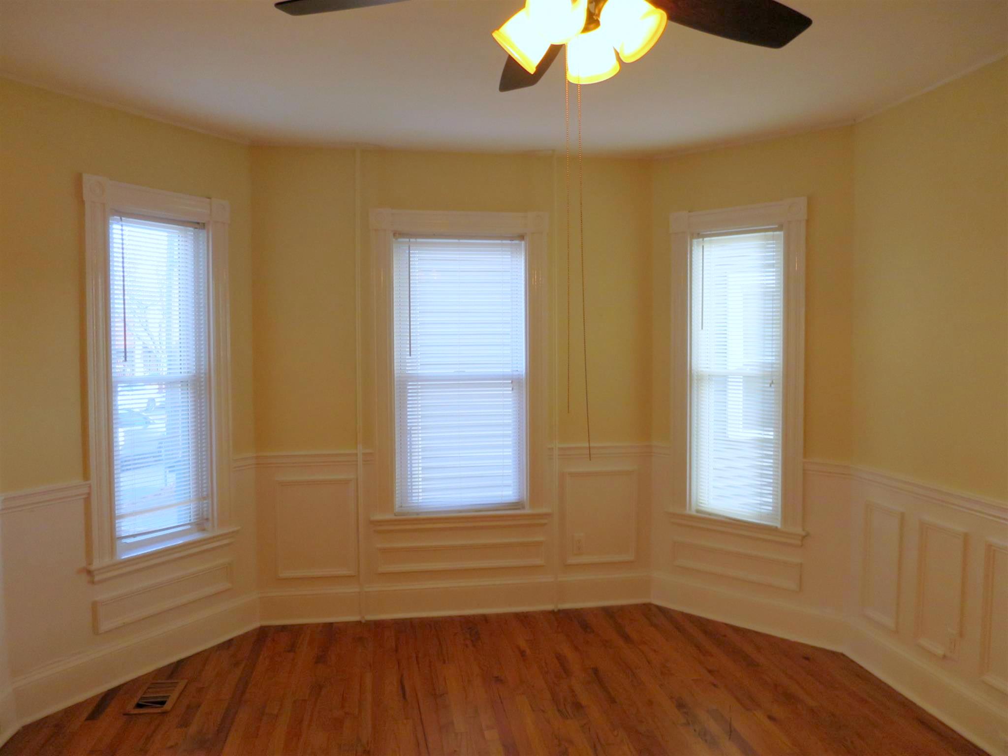 92 Holland St, Davis Square