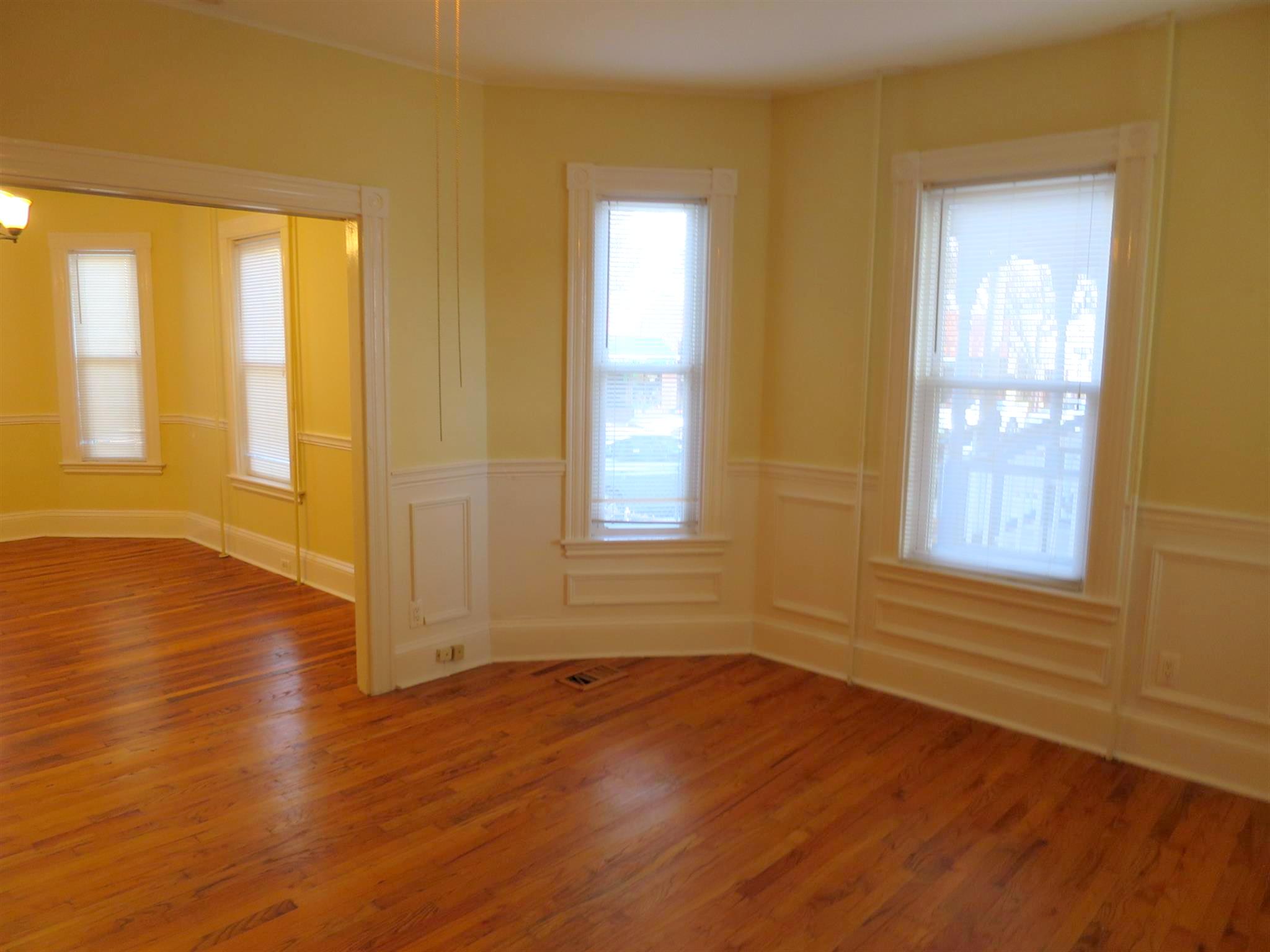 92 Holland St, Davis Square