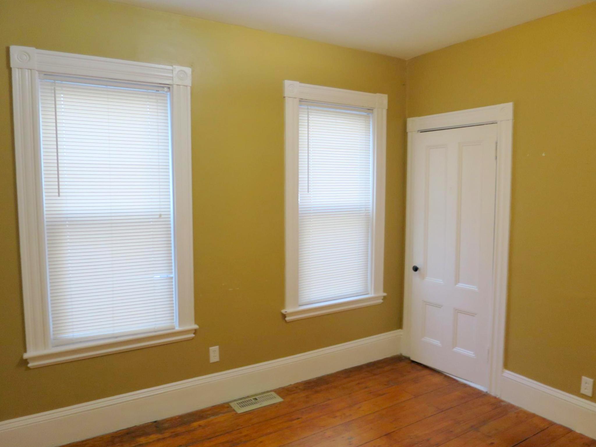 92 Holland St, Davis Square