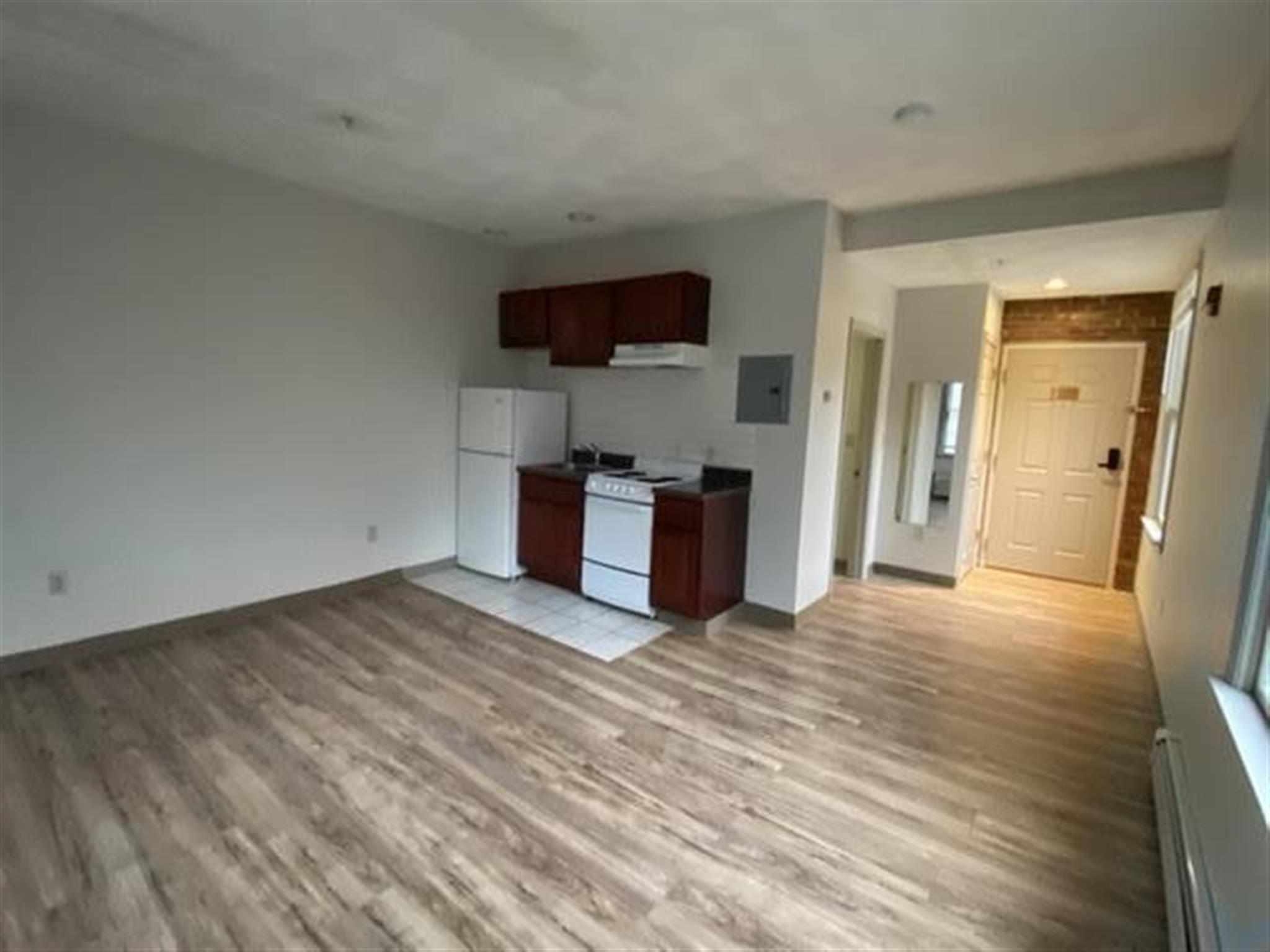 364 Harvard St, Harvard Square