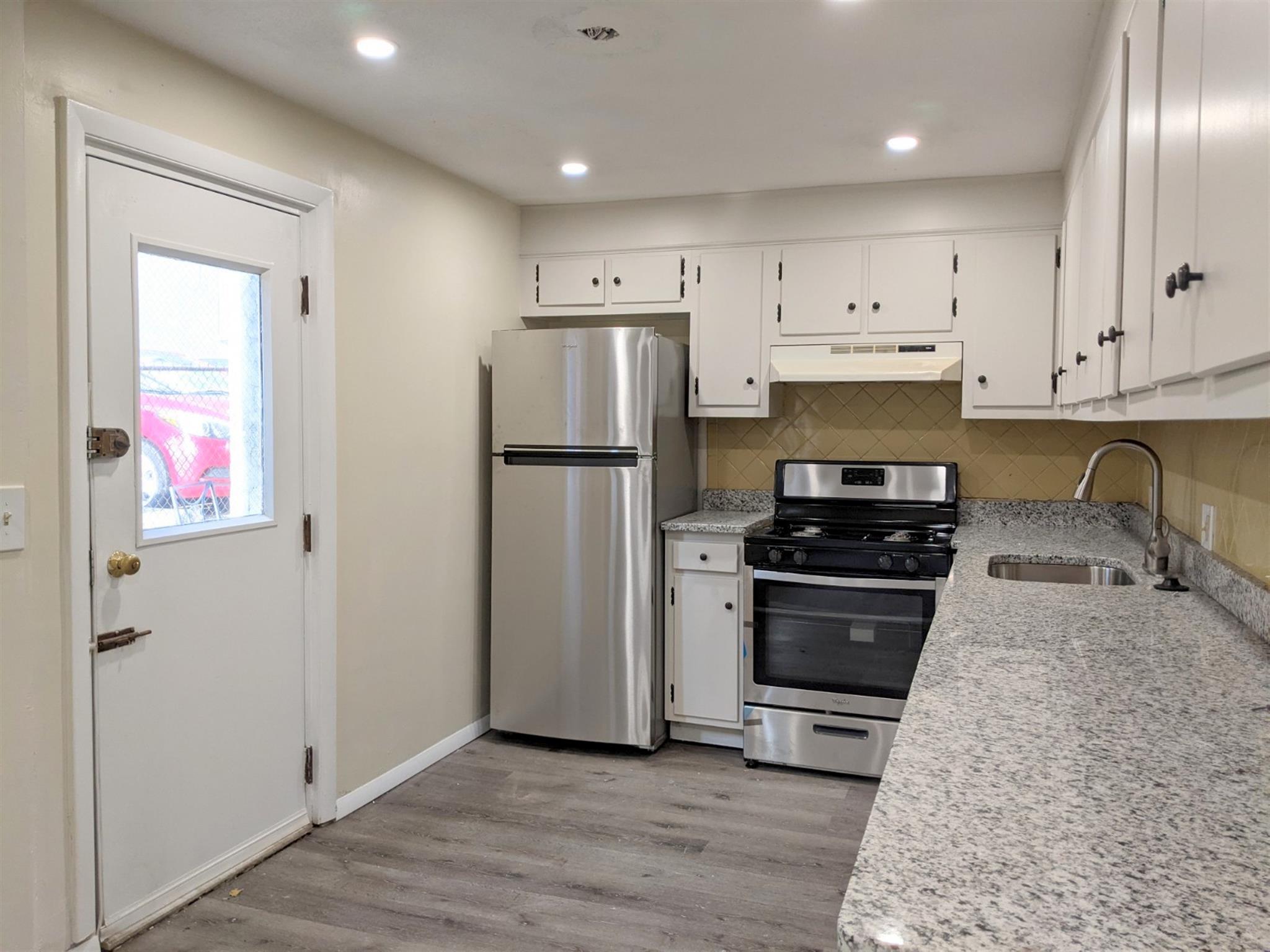 86 Newbury St, Davis Square