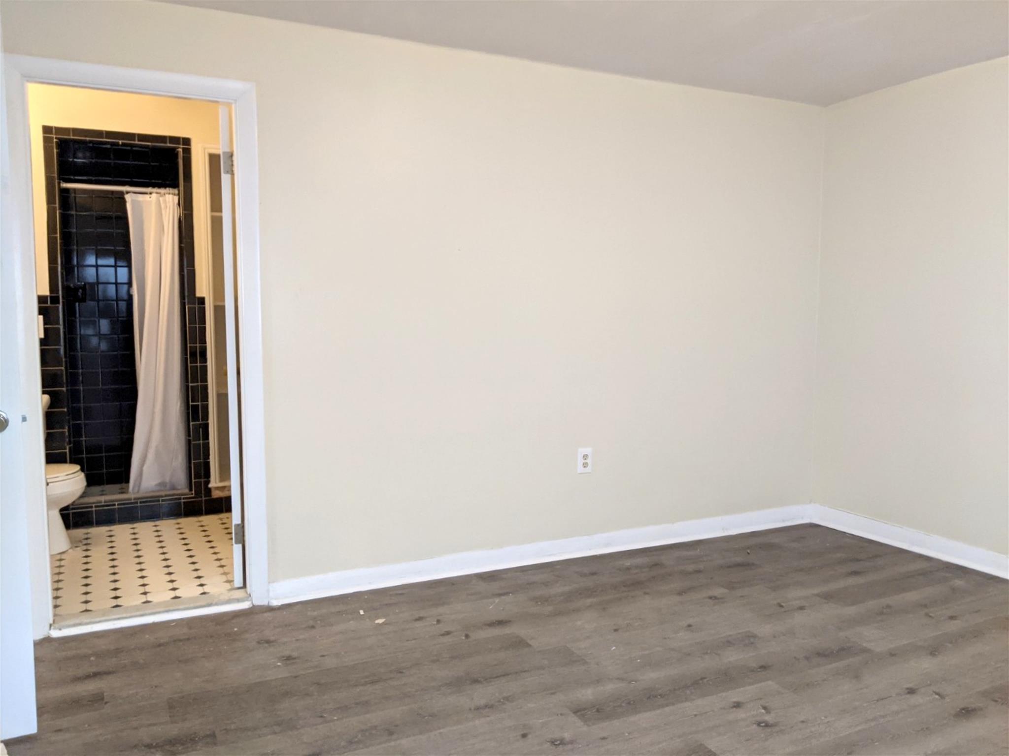 86 Newbury St, Davis Square