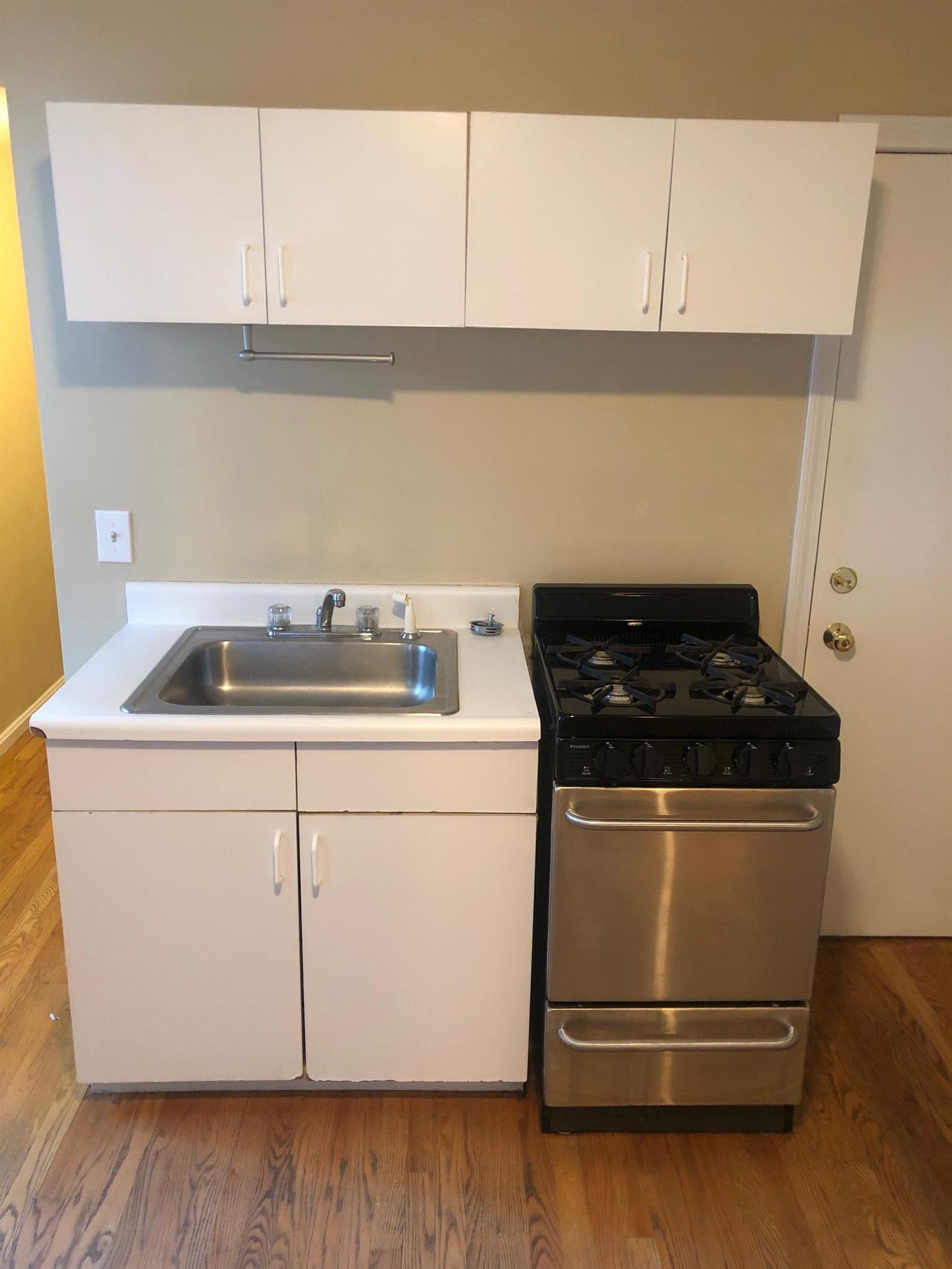 3 Lee St, Magoun Square