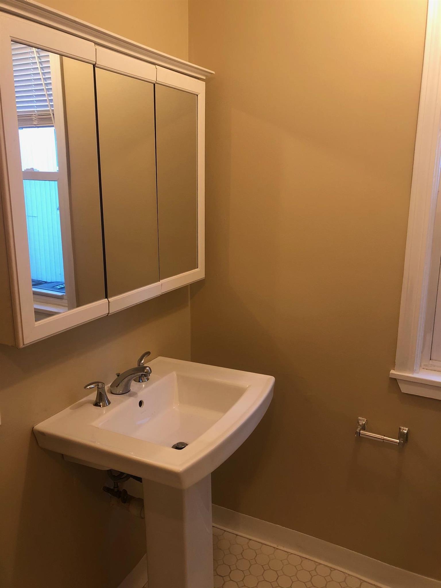 3 Lee St, Magoun Square