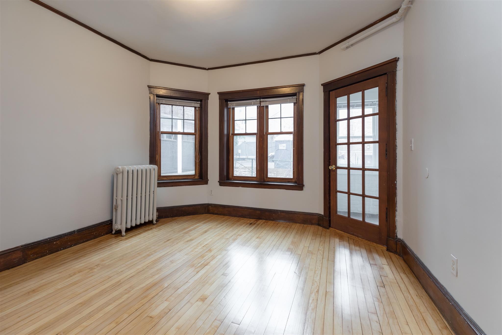 5 Linnaean St, Harvard Square