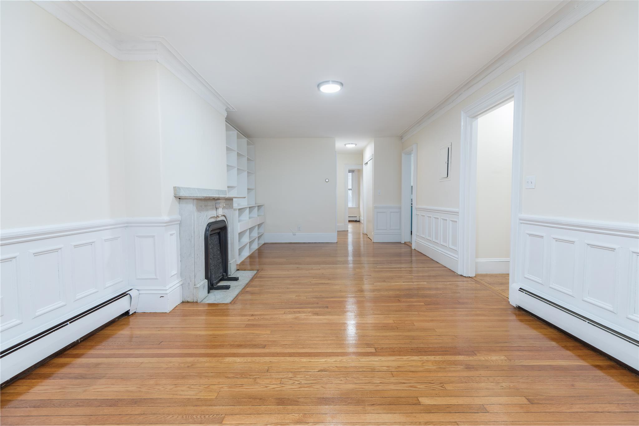 16 Yarmouth St, Back Bay