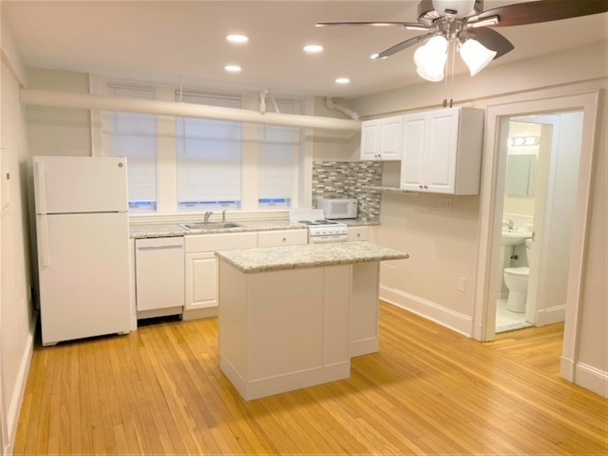 353 Harvard St, East Cambridge