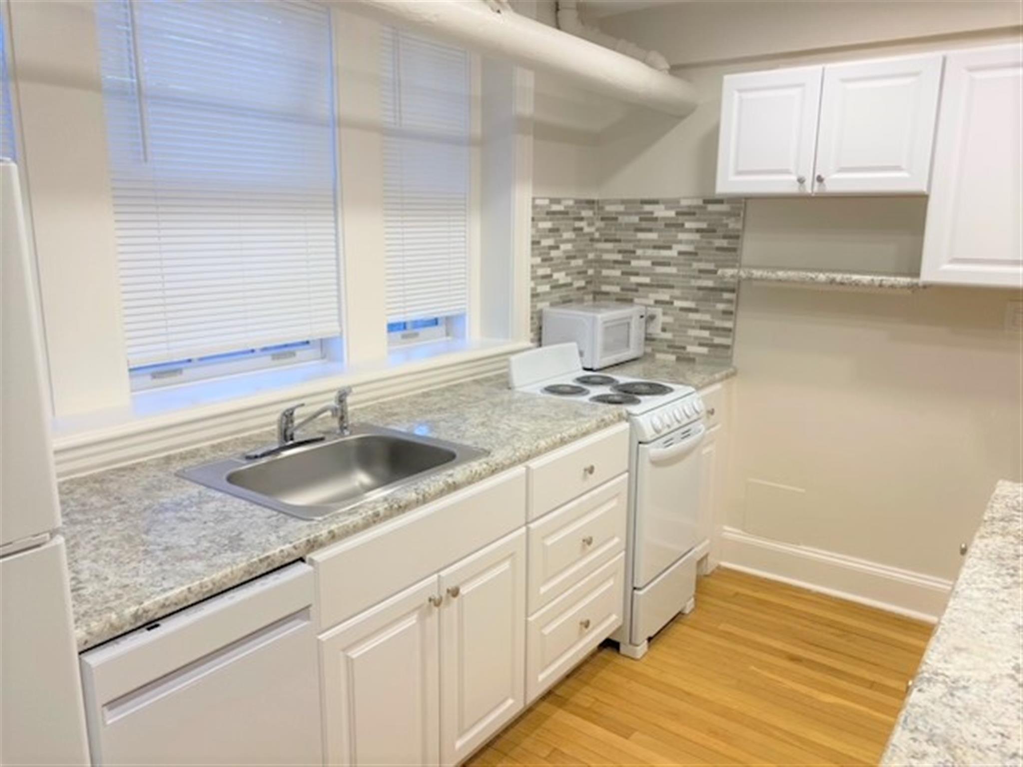 353 Harvard St, Harvard Square