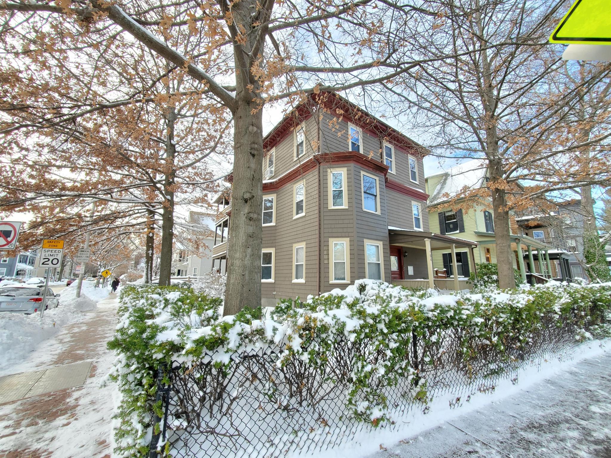 154 Elm St, Porter Square