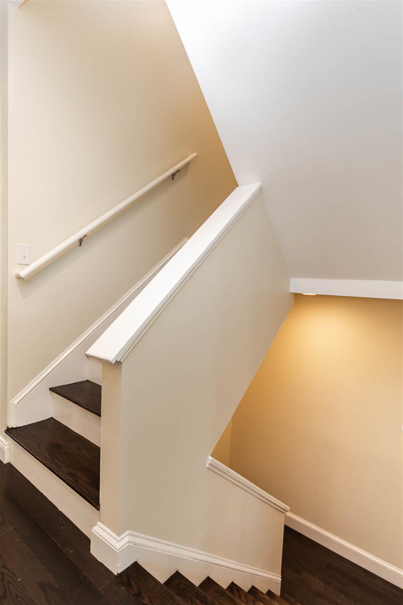 476 Fulton St, Medford