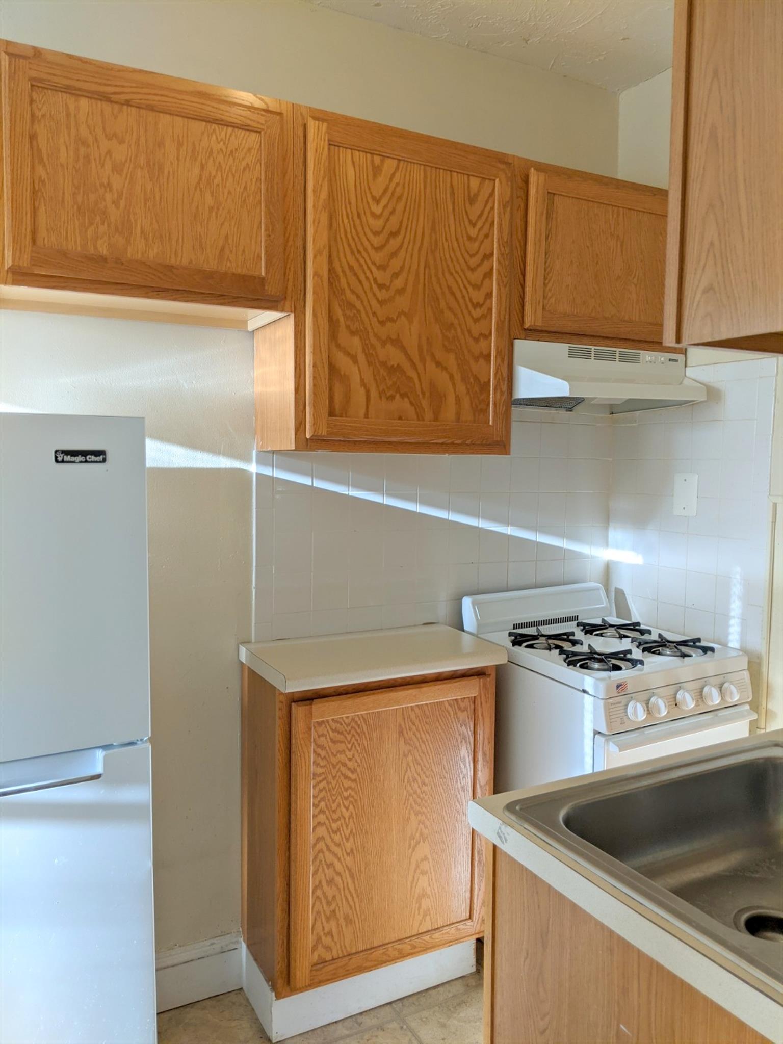 4 Cogswell Ave, Porter Square