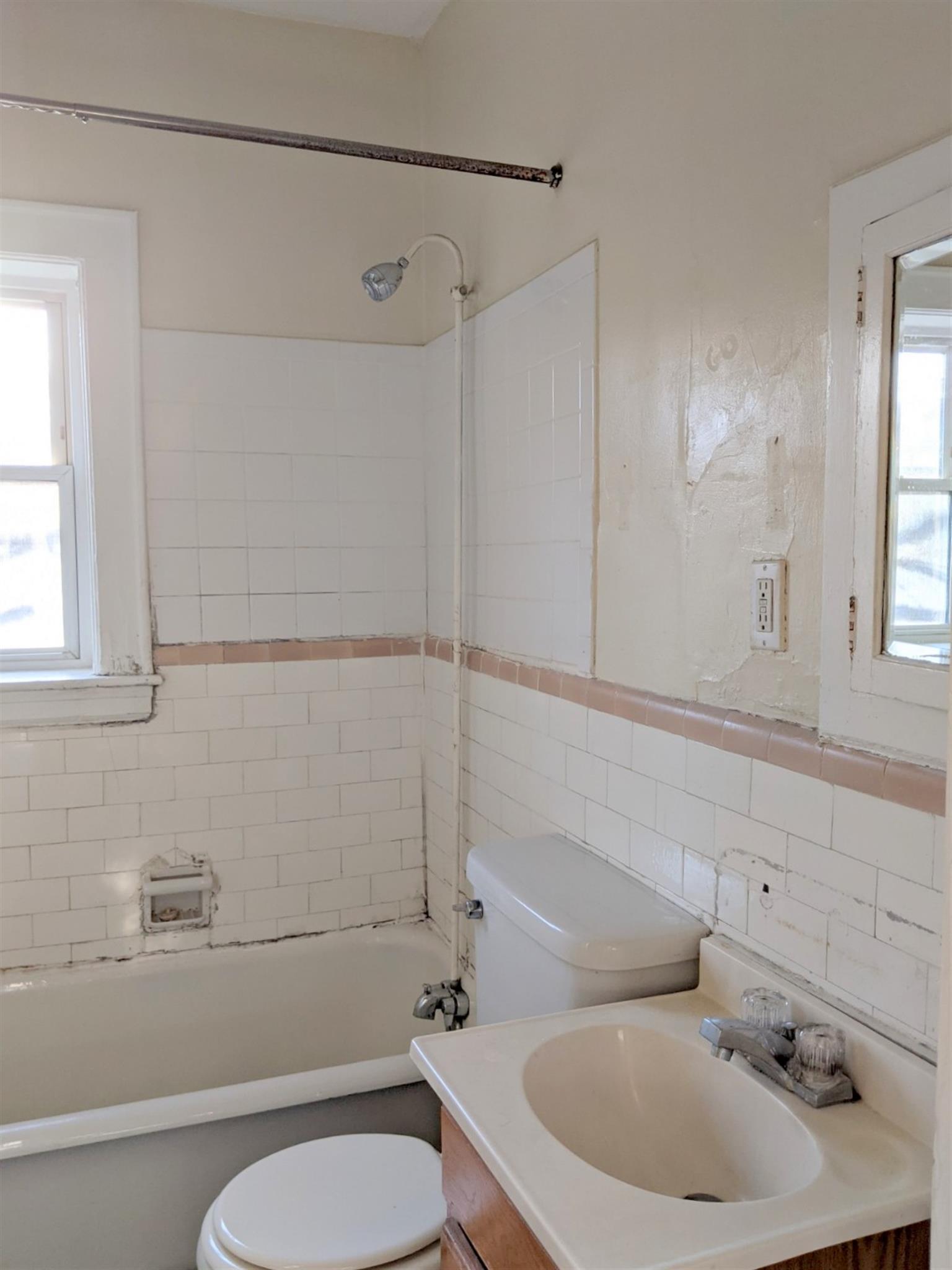 4 Cogswell Ave, Porter Square