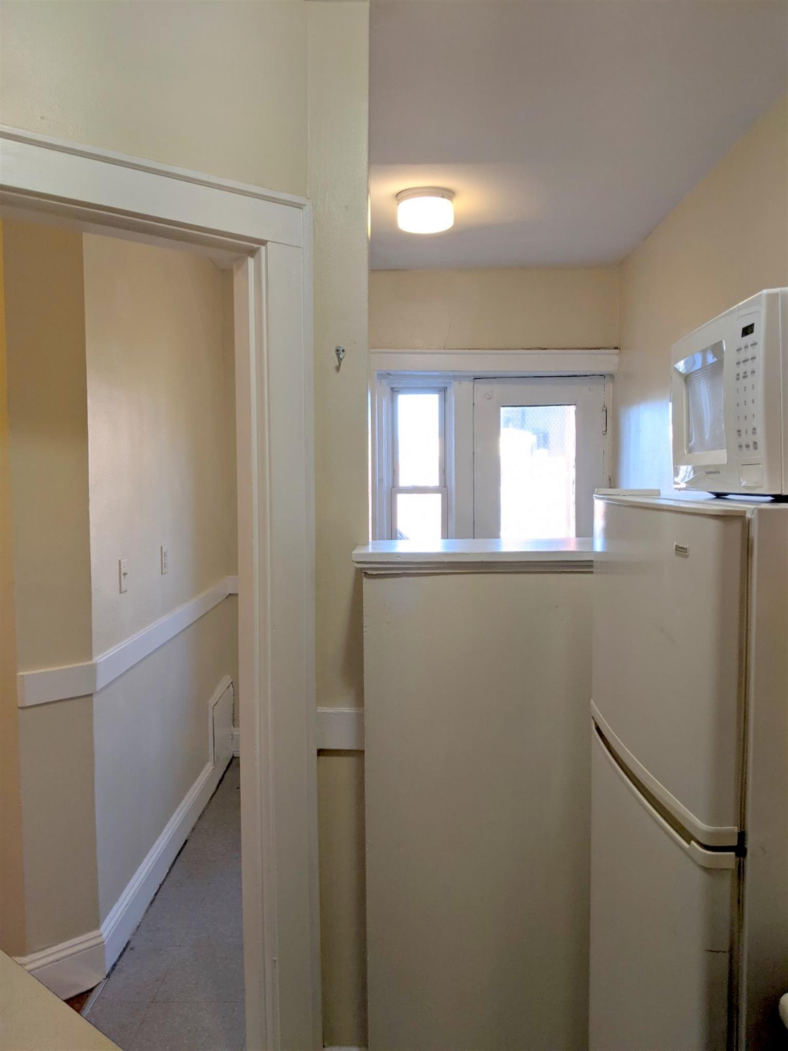 4 Cogswell Ave, Porter Square