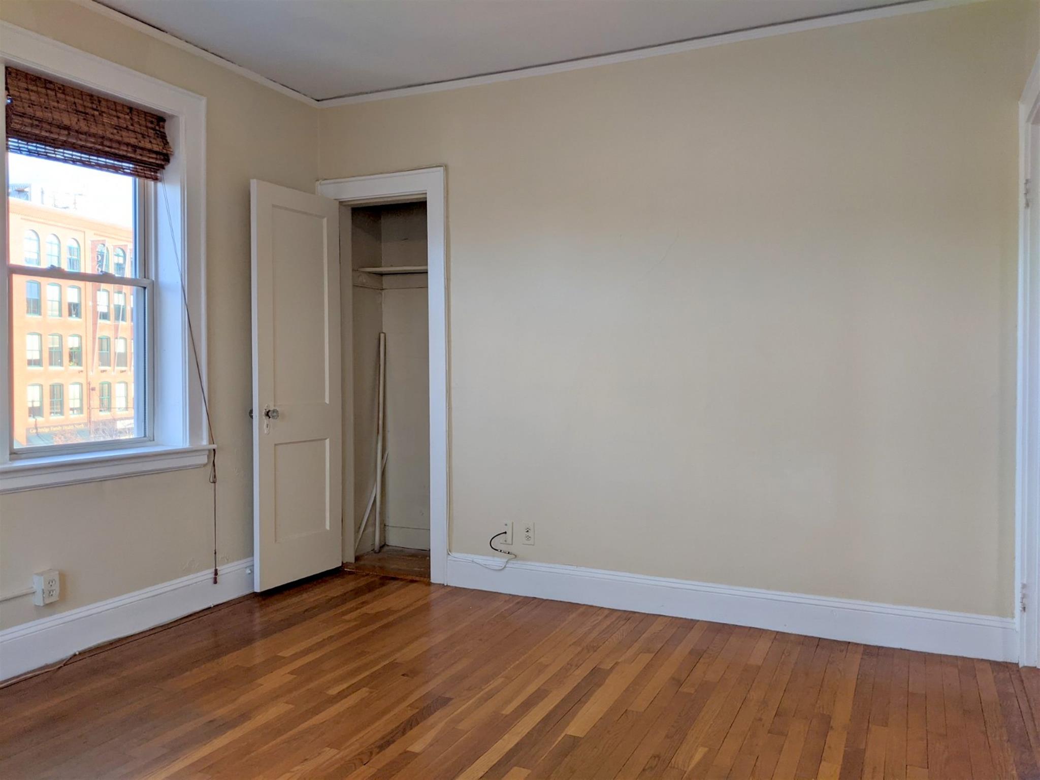 4 Cogswell Ave, Porter Square