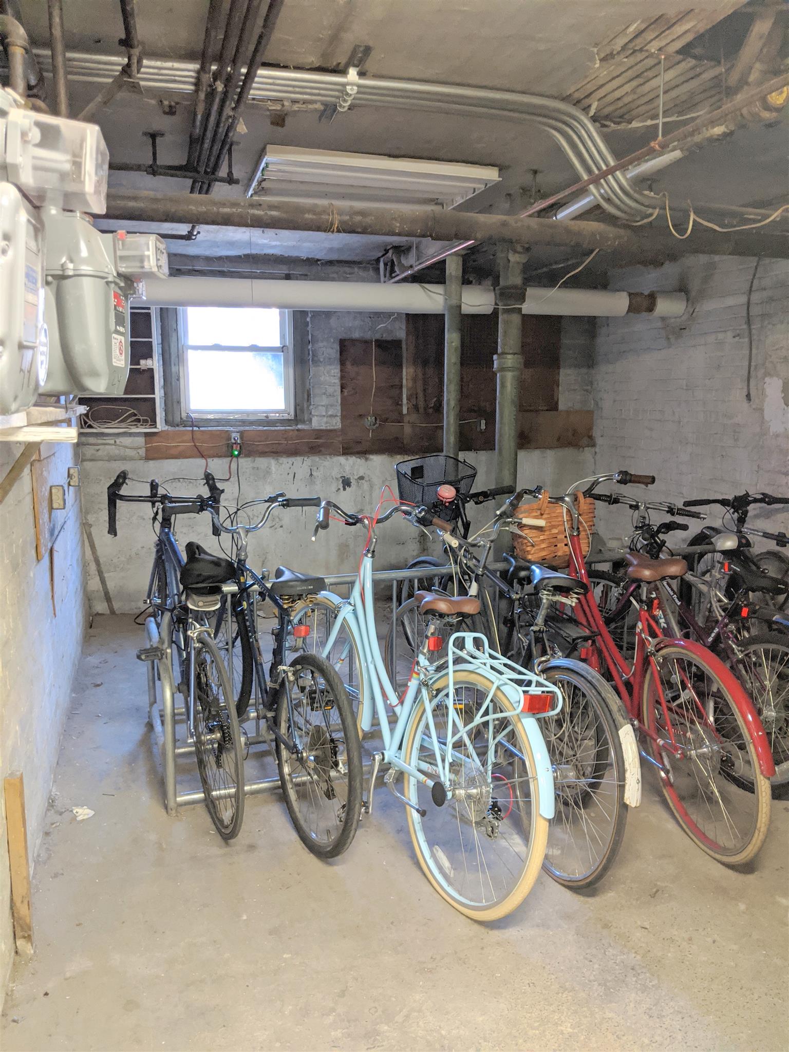 4 Cogswell Ave, Porter Square