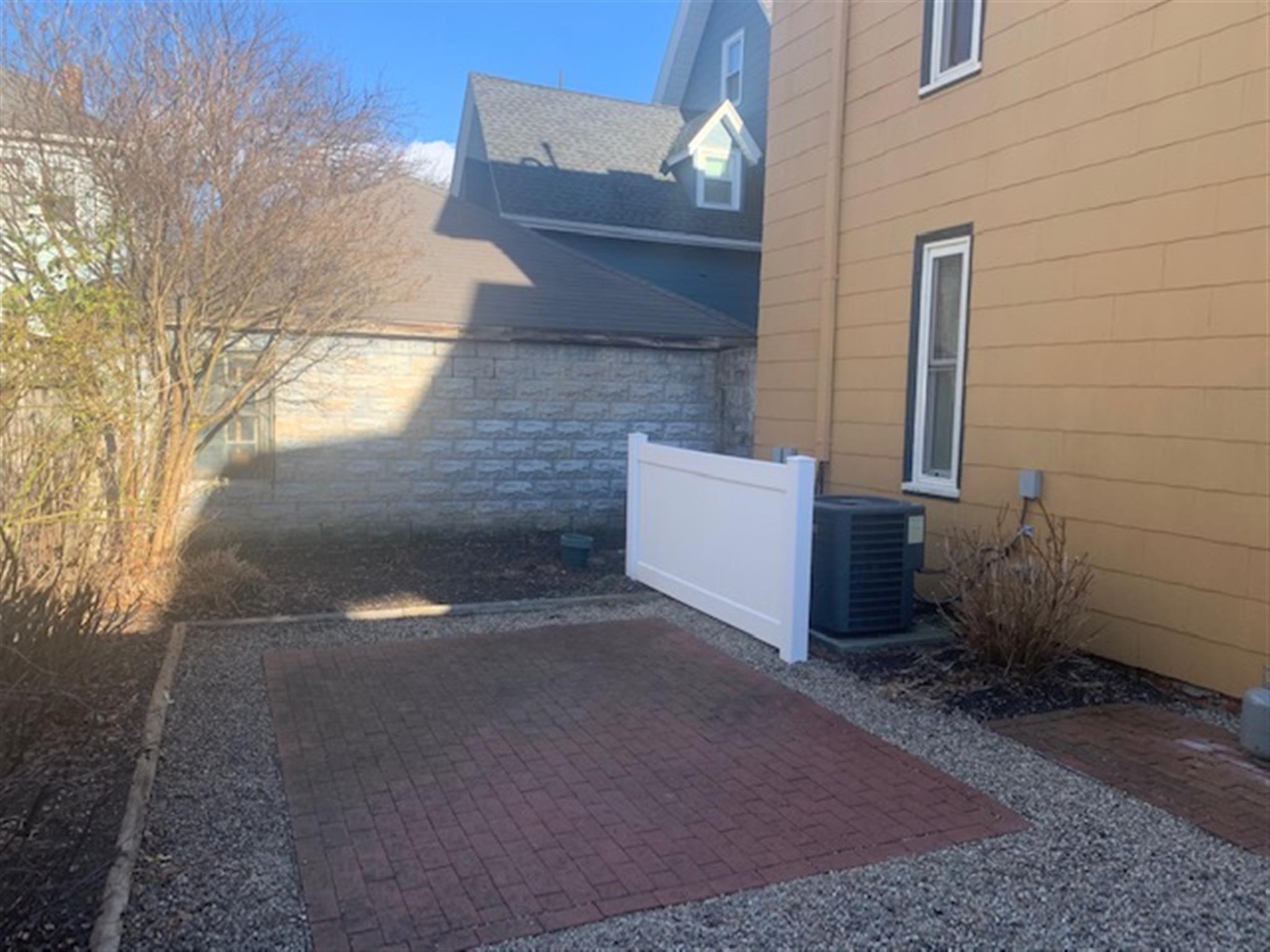 9 Claremon St, Davis Square