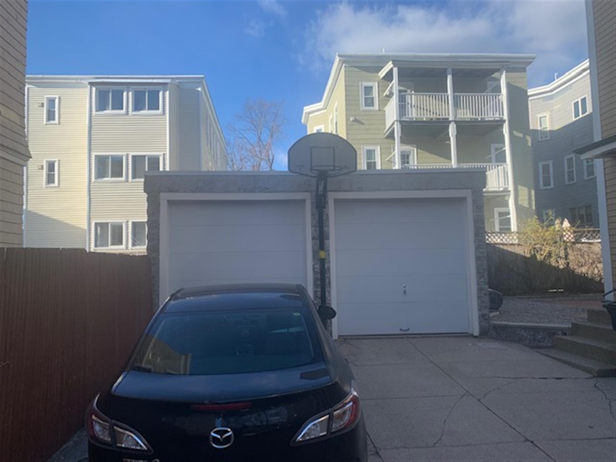 9 Claremon St, Davis Square