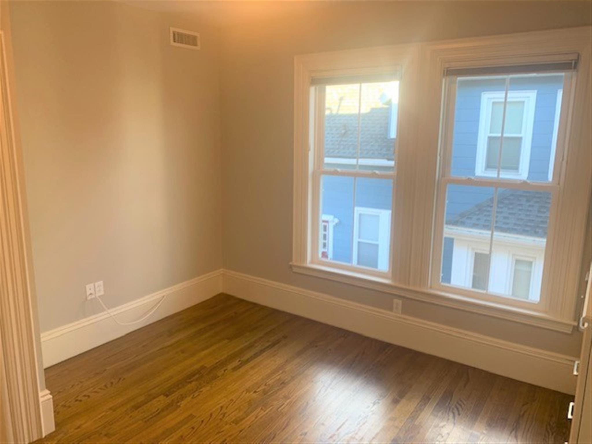 9 Claremon St, Davis Square