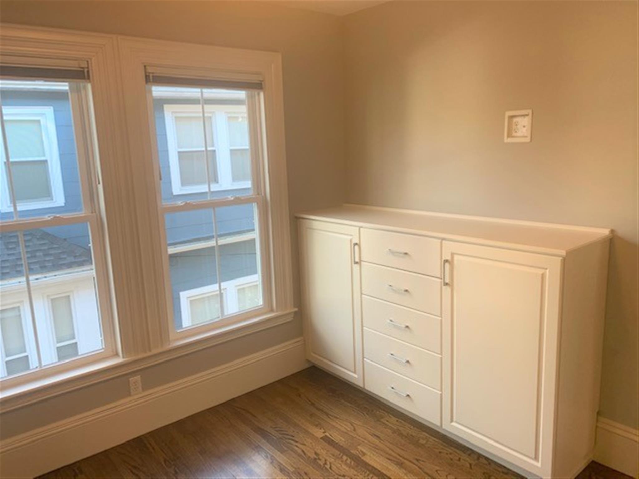 9 Claremon St, Davis Square