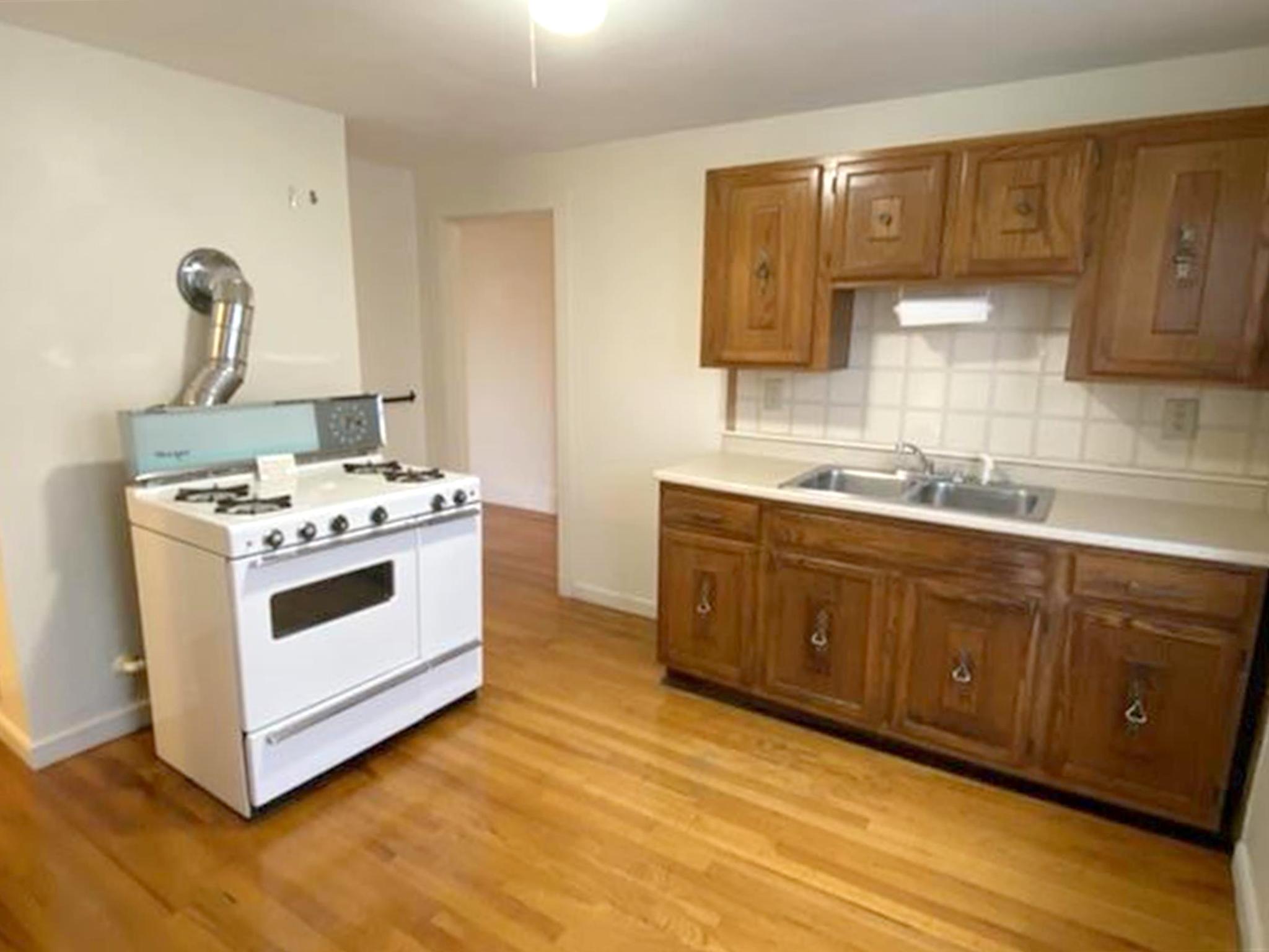 26 Claremon St, Davis Square