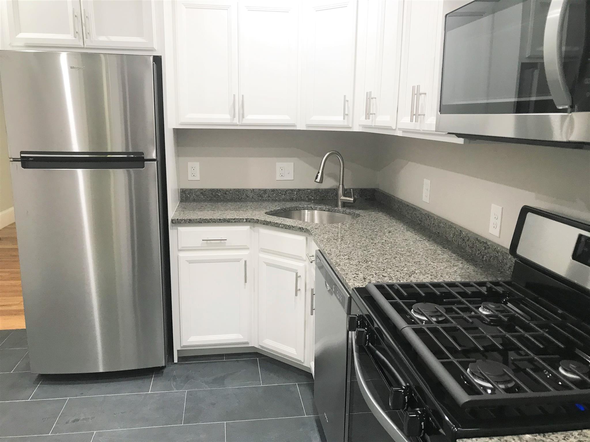 218 Banks St, Cambridgeport