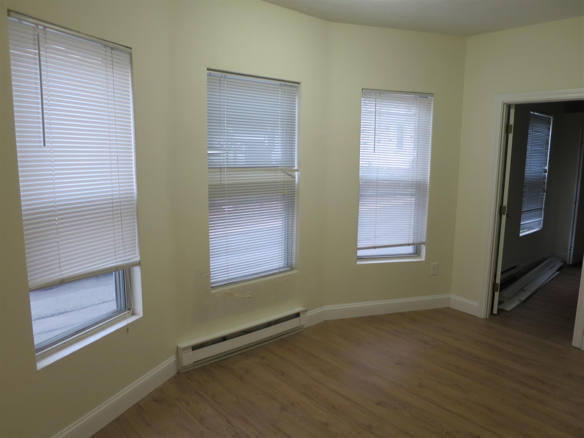 19 Linden Ave, Porter Square